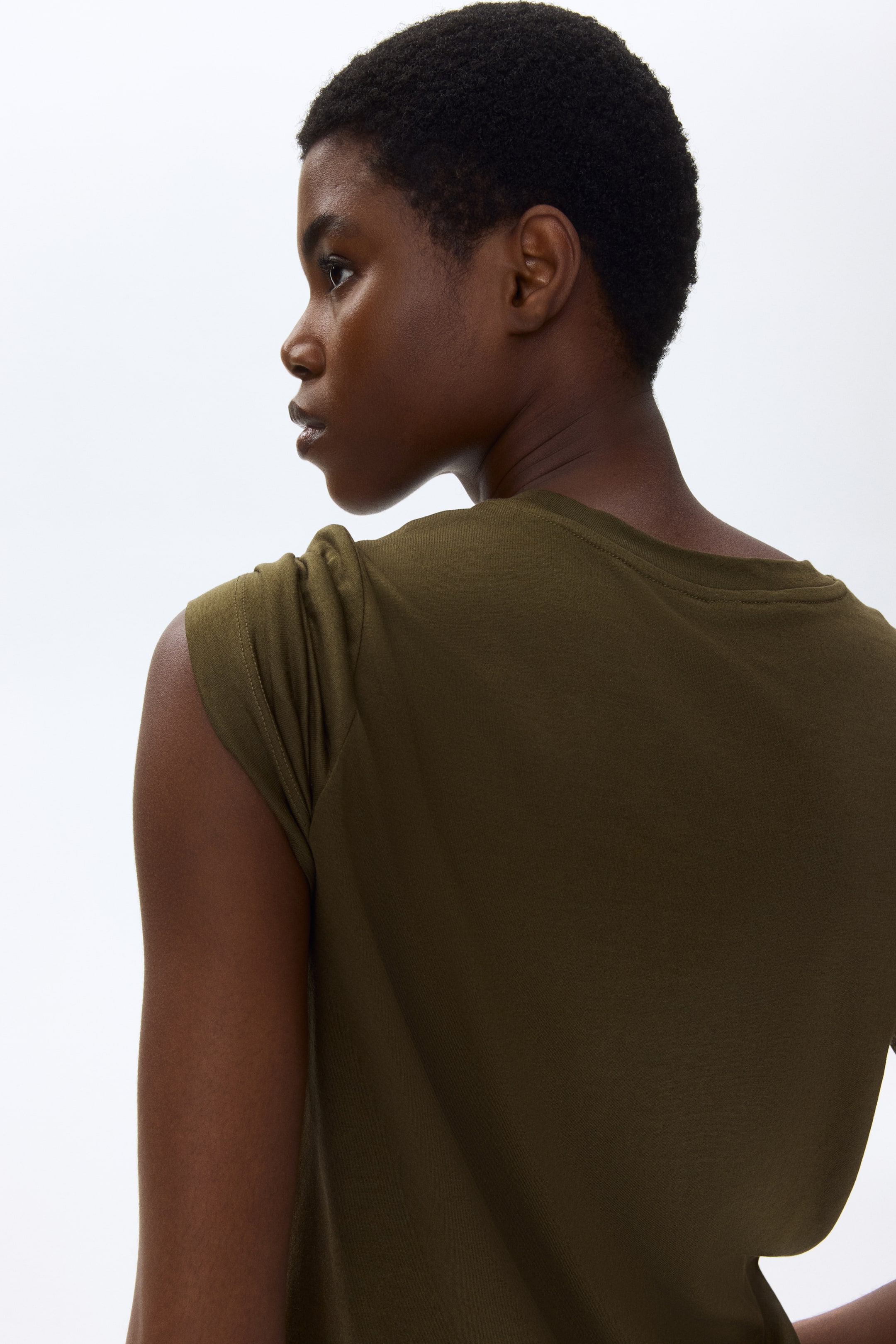Женские футболки H&M Silk-Blend T-Shirt — фото 3