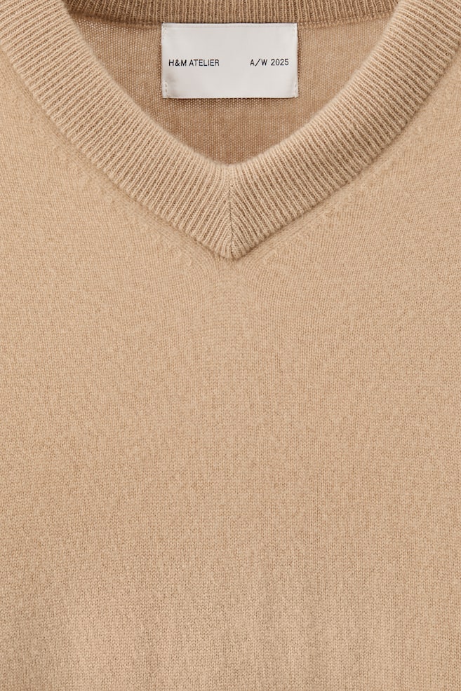 Loose-Fit Cashmere Sweater-Beige - 5
