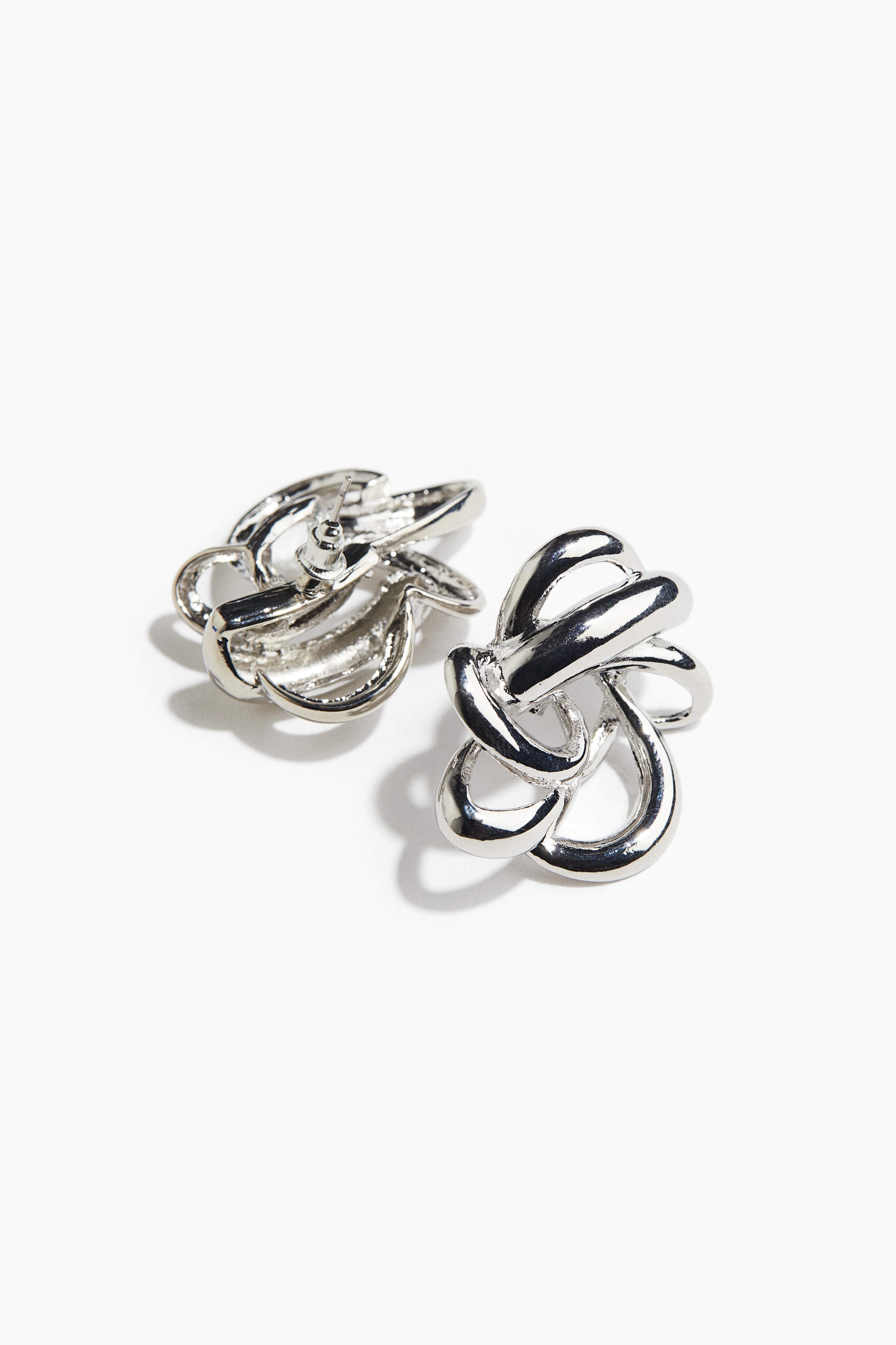 Intertwined earrings