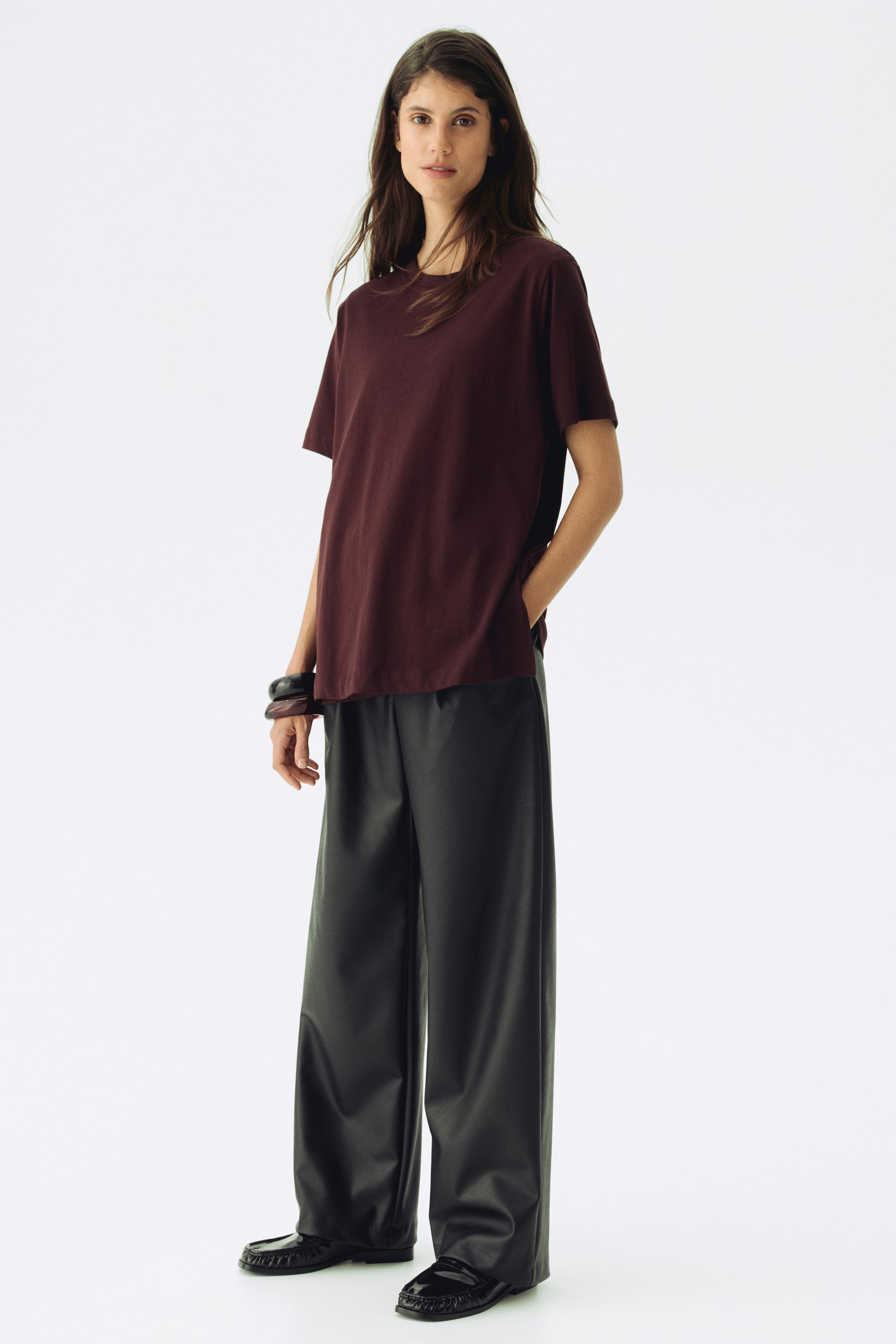 Büyük resmi görüntüle: MAMA Before & After 2’li Emzirme Üstü - Bordo/Açık bej - KADIN | H&M TR 2