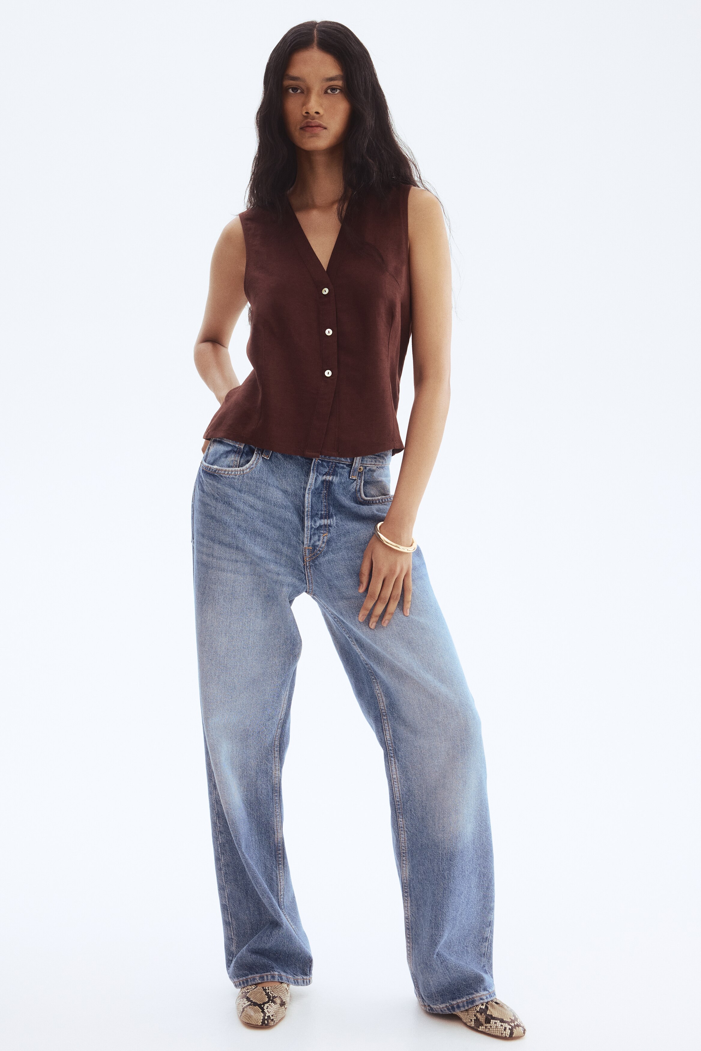 Sleeveless linen-blend blouse