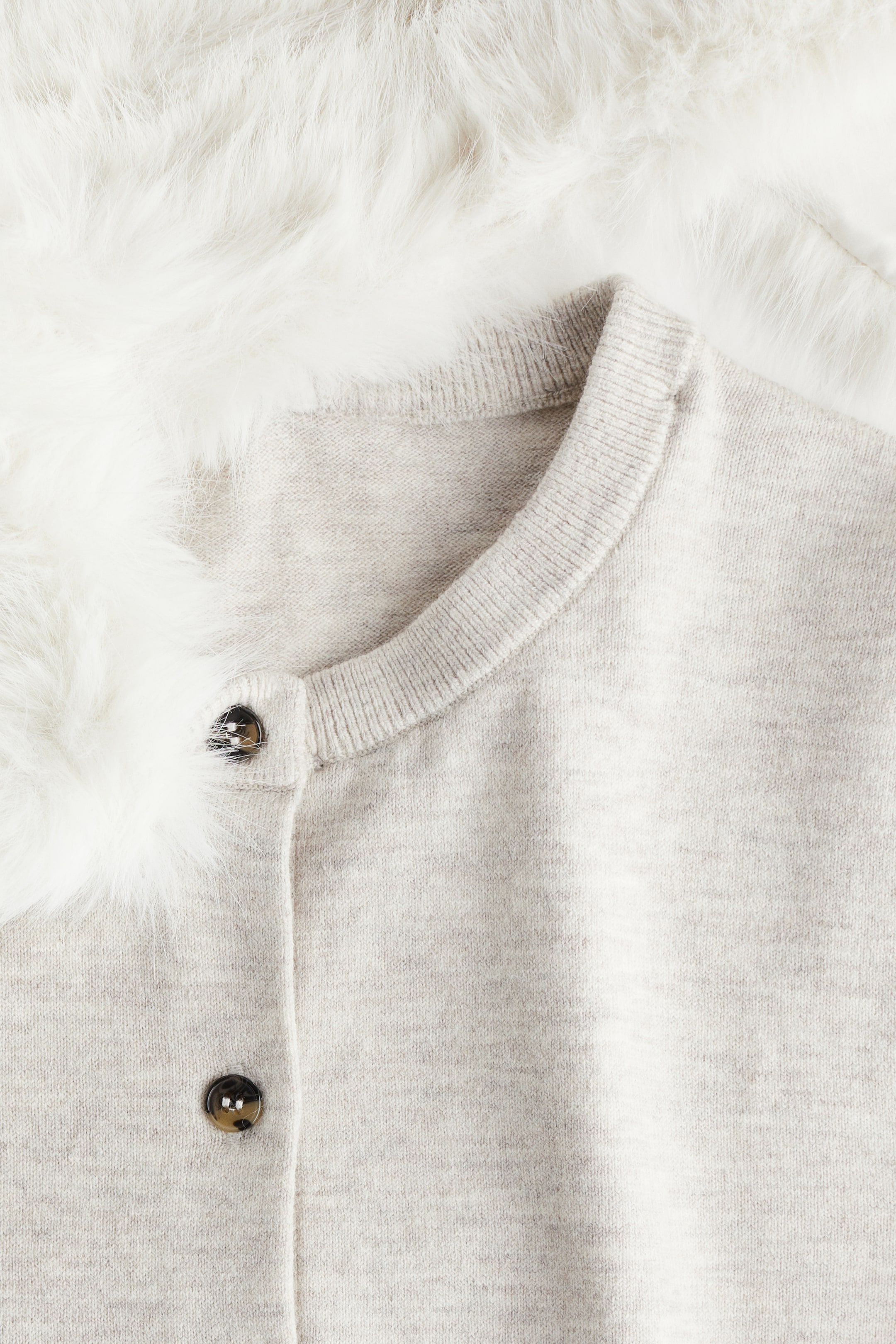 Büyük resmi görüntüle: Yakalı Hırka - Açık bej kırçıllı - KADIN | H&M TR 6