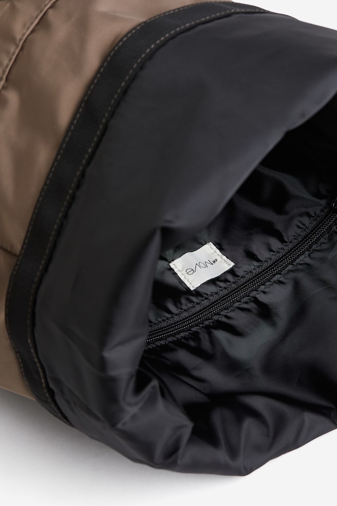 Water-repellent sports backpack - Dark beige/Black - 4