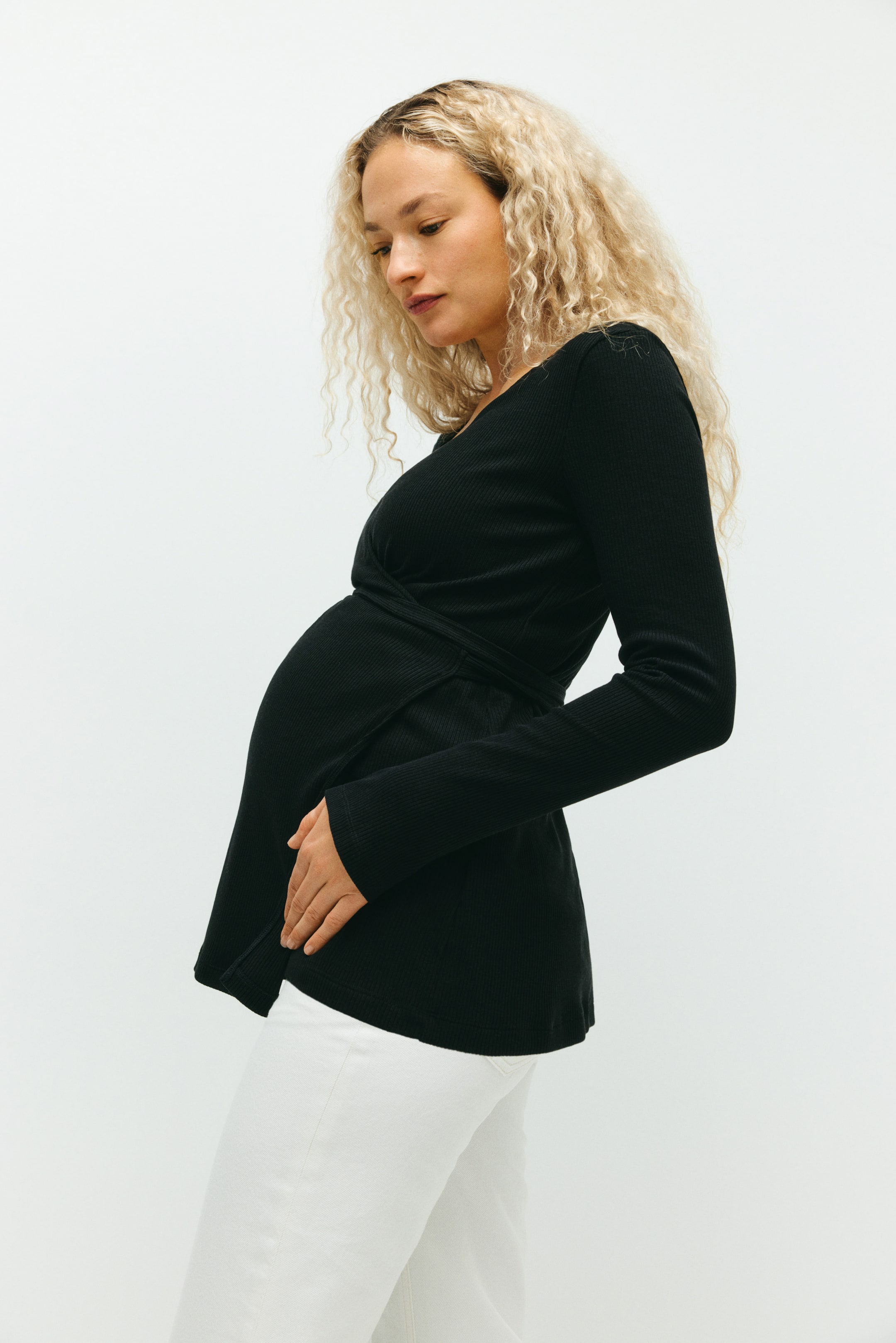 Agrandir l'image: MAMA Top côtelé à fermeture croisée - Noir - FEMME | H&M BE 3