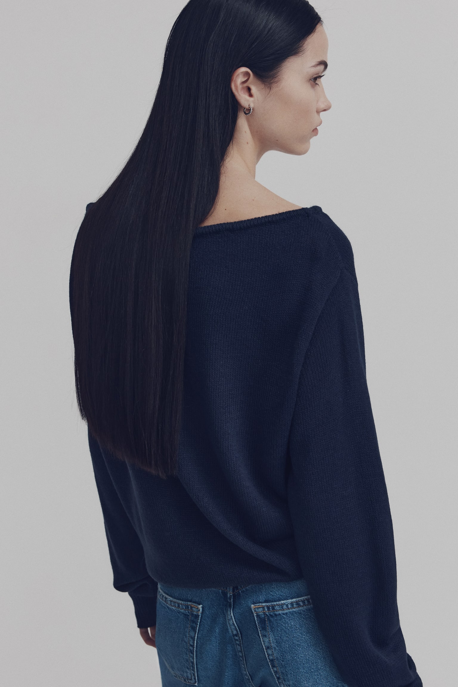 Pullover a spalle scoperte - Blu navy/Talpa scuro/Beige chiaro - 4