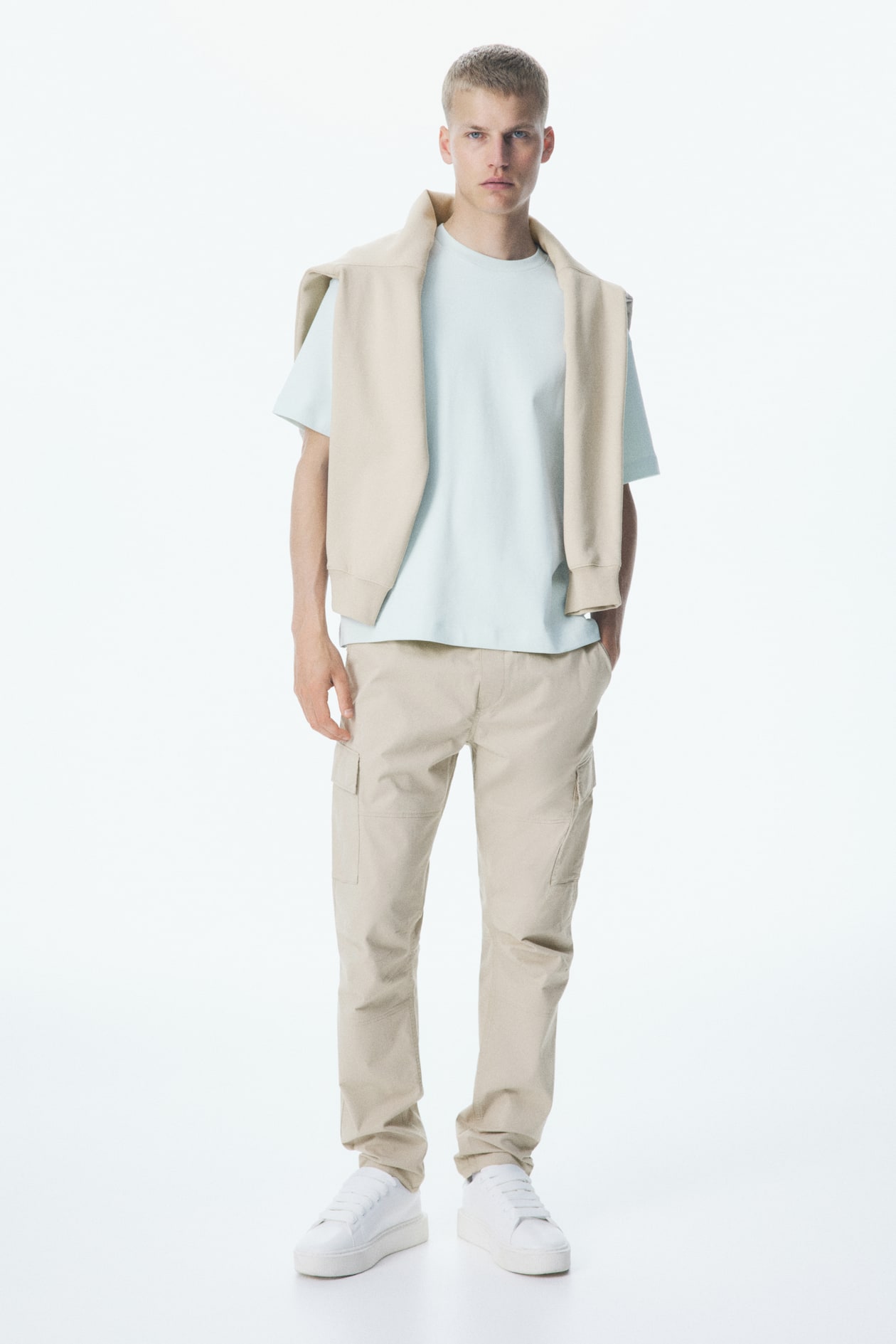 Slim Fit Cargo trousers Light beige Men H&M IN