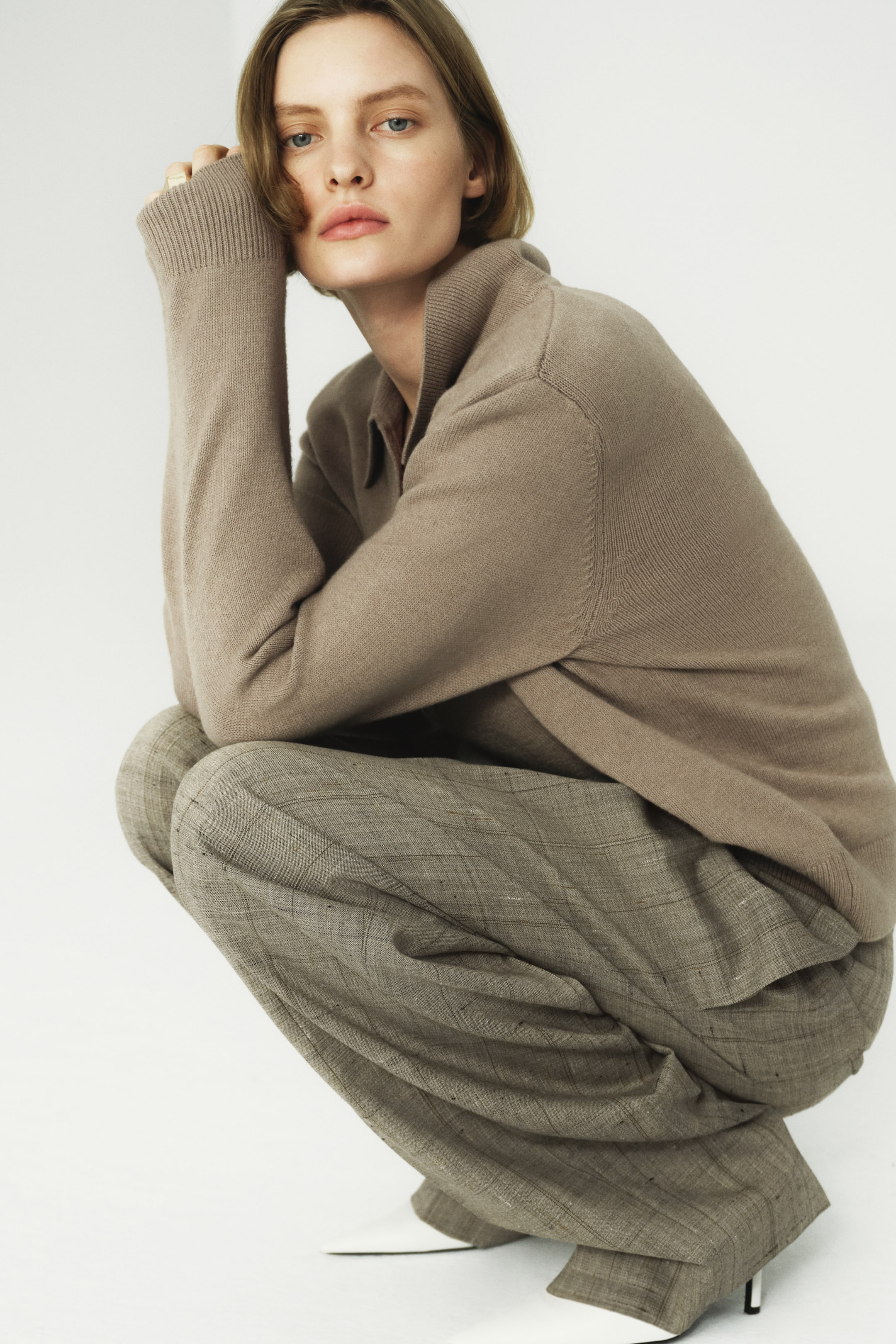 View larger image: Shoulder-pad polo jumper - Mole - Ladies | H&M IN 4