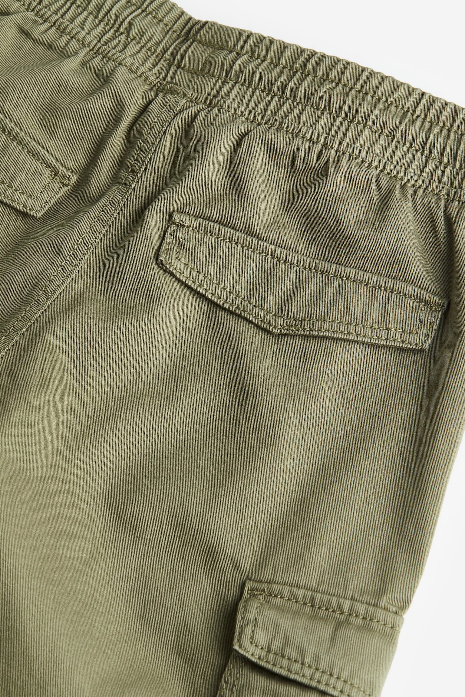 Twill cargo shorts - Khaki green/Dark beige/Black/Natural white/Khaki green - 2