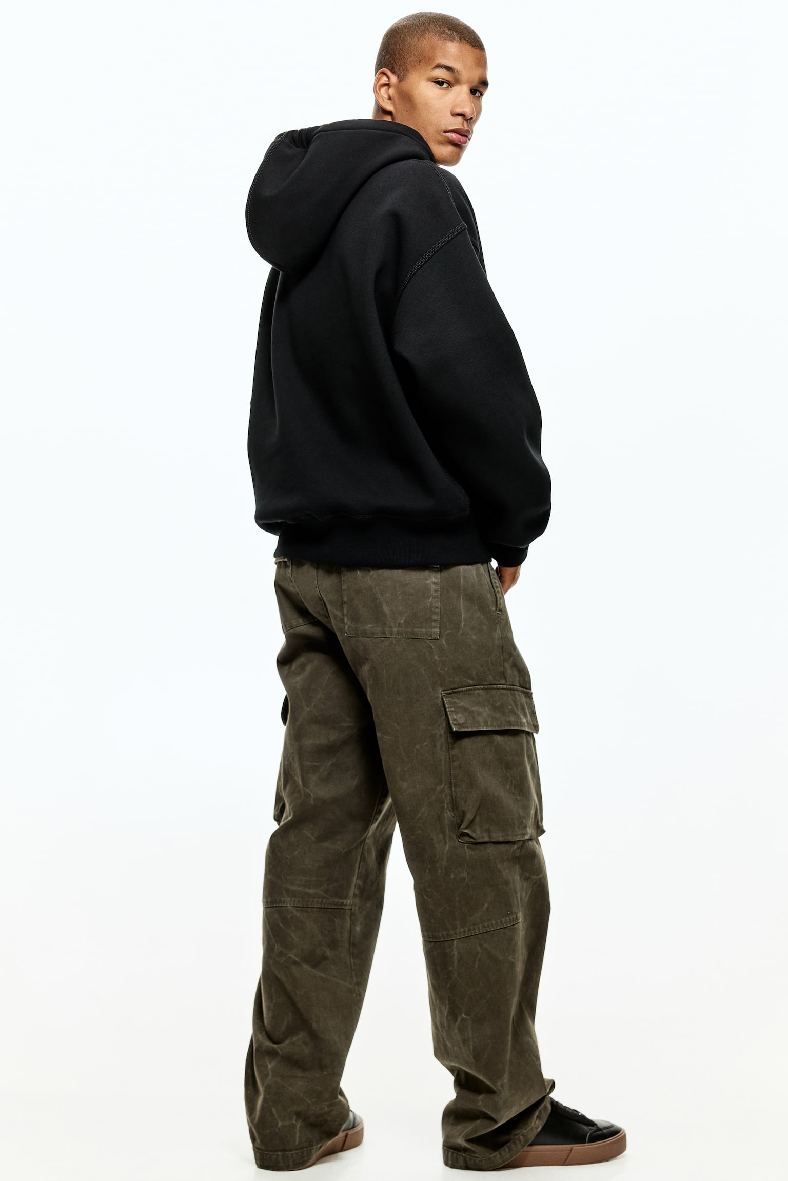 Мужская куртка H&M Oversized Fit Hooded, цвет: Чёрный — фото 3