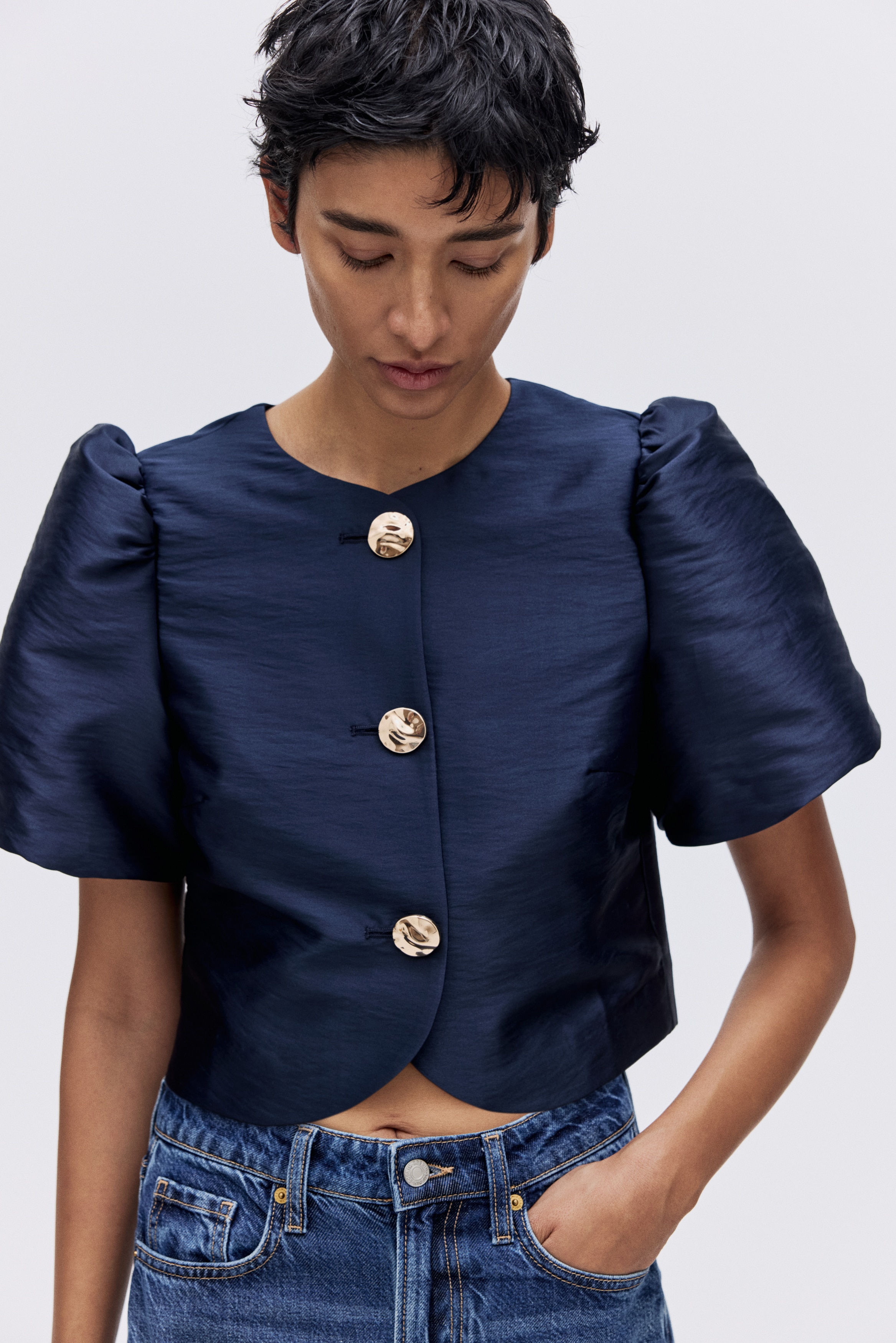 Women's Navy blue Puff-sleeved blouse | H&M GB