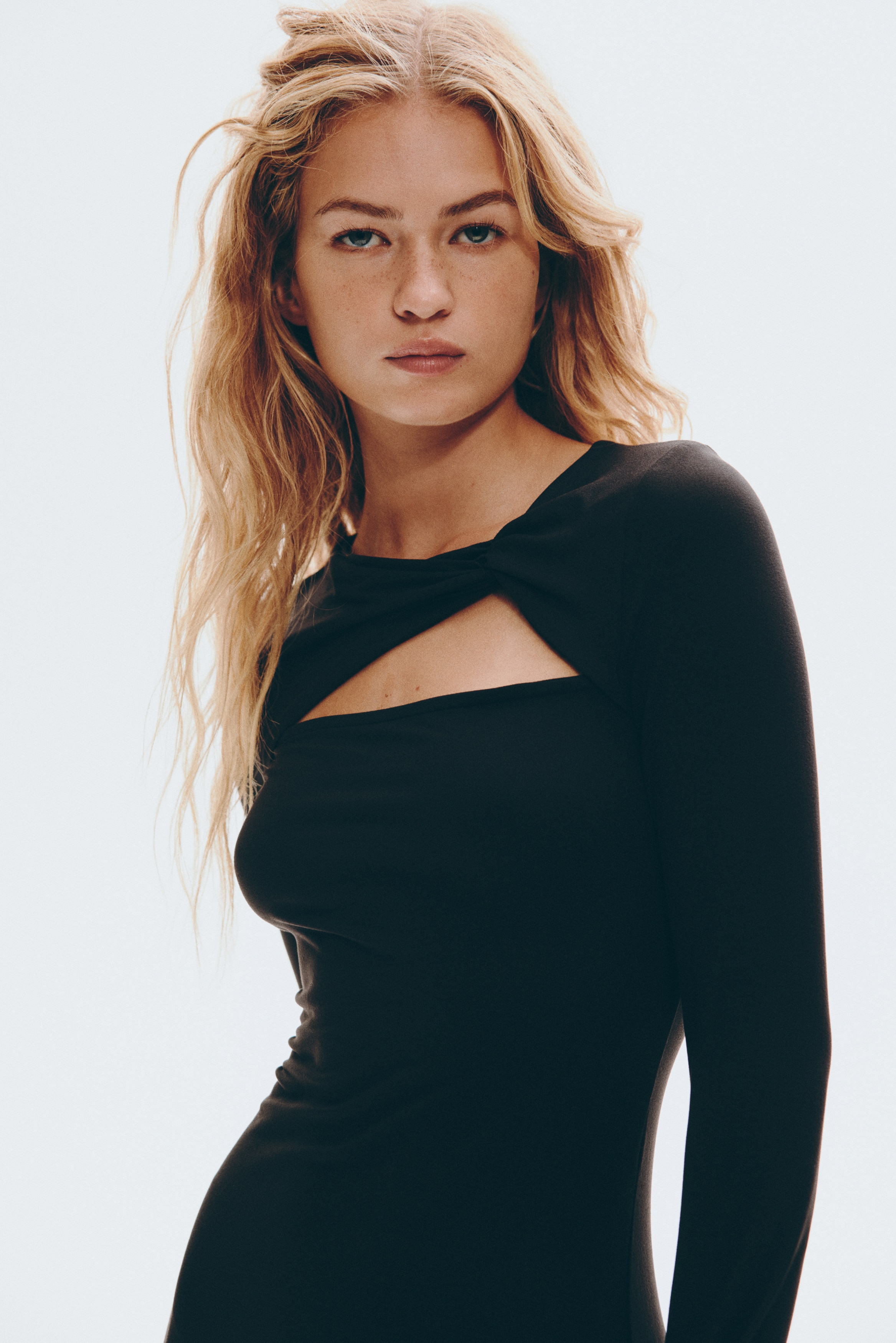 Cut-out bodycon dress