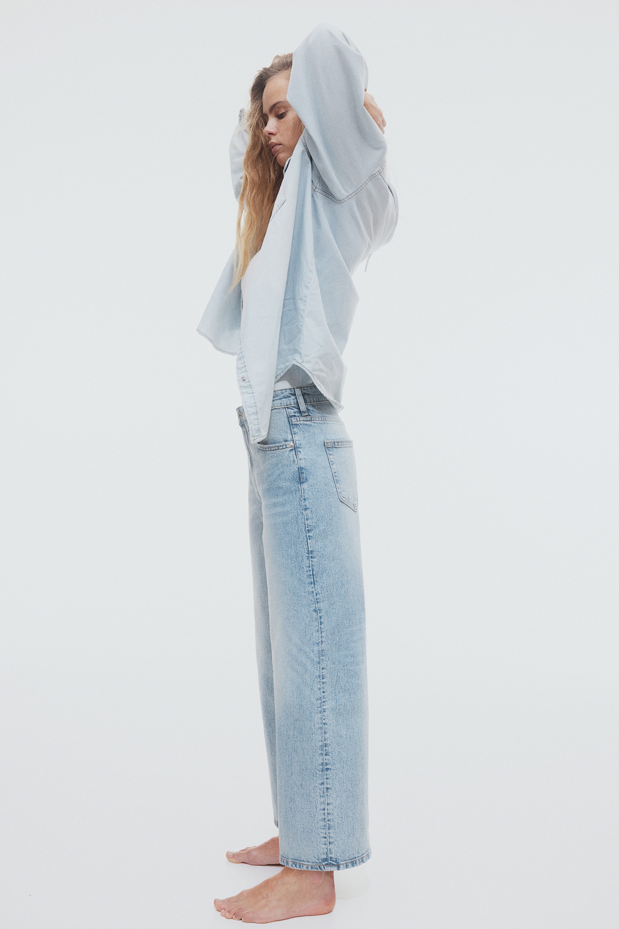 Wide High Cropped Jeans - Light denim blue - Ladies | H&M GB 2