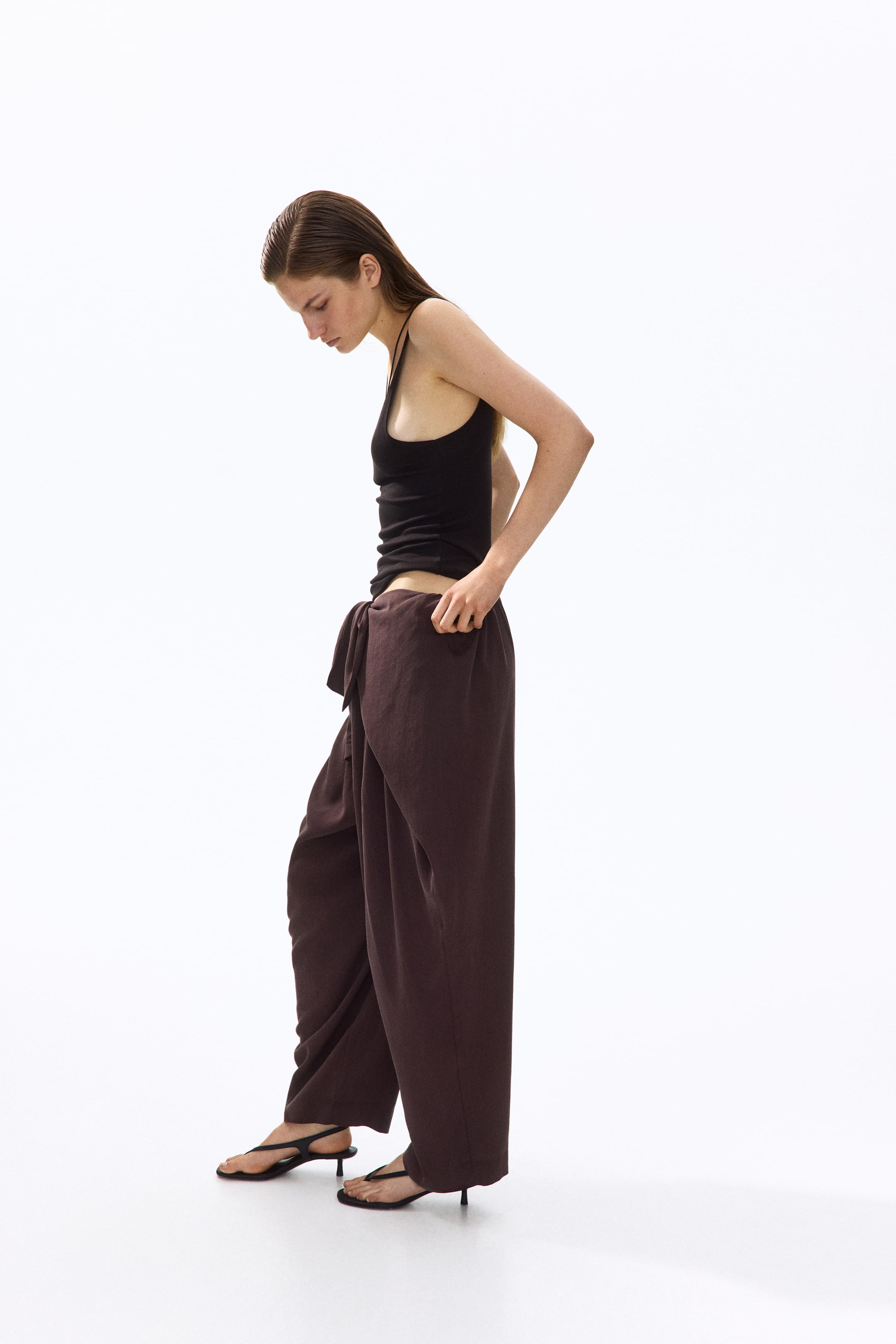 Женские брюки H&M Tie-Detail Barrel Pants — фото 6