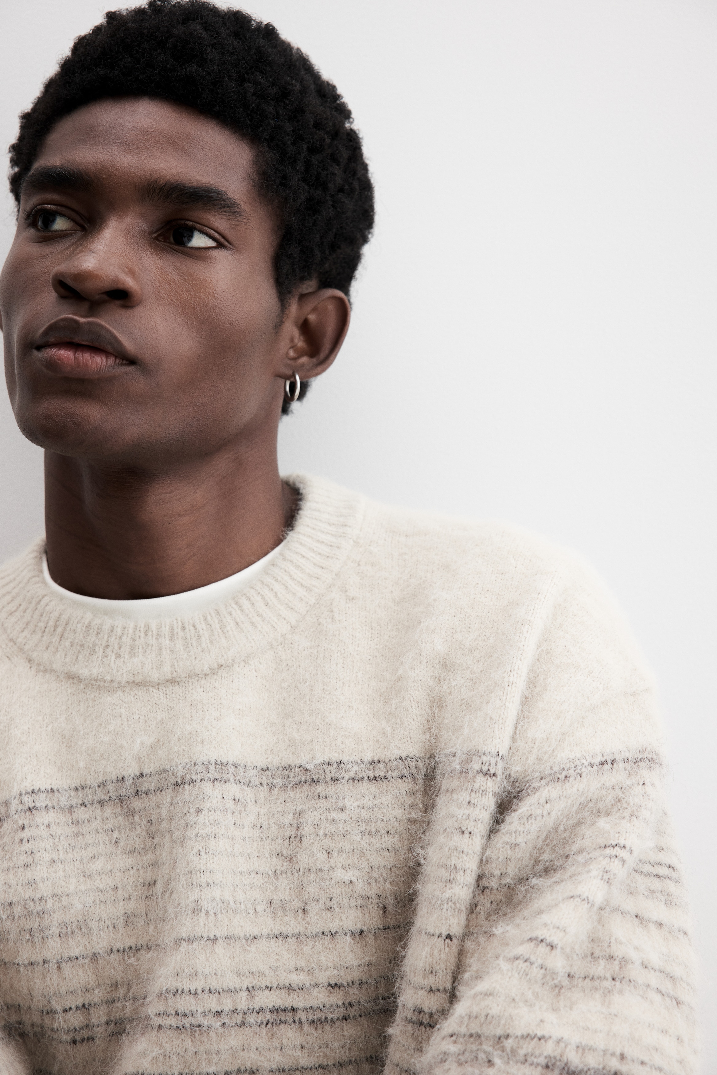 Loose Fit Fuzzy jumper
