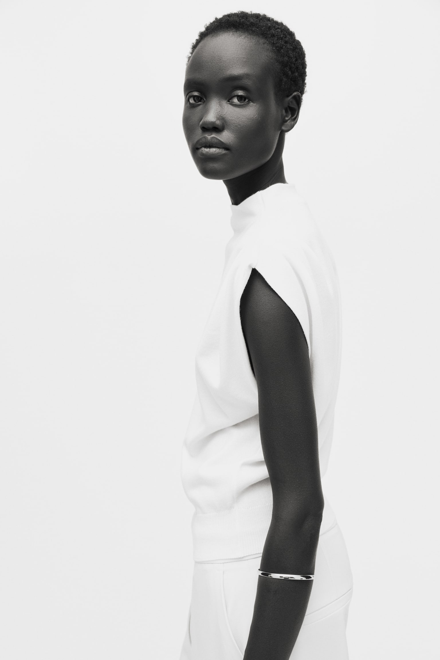 Top in maglia fine - Beige chiaro - 4