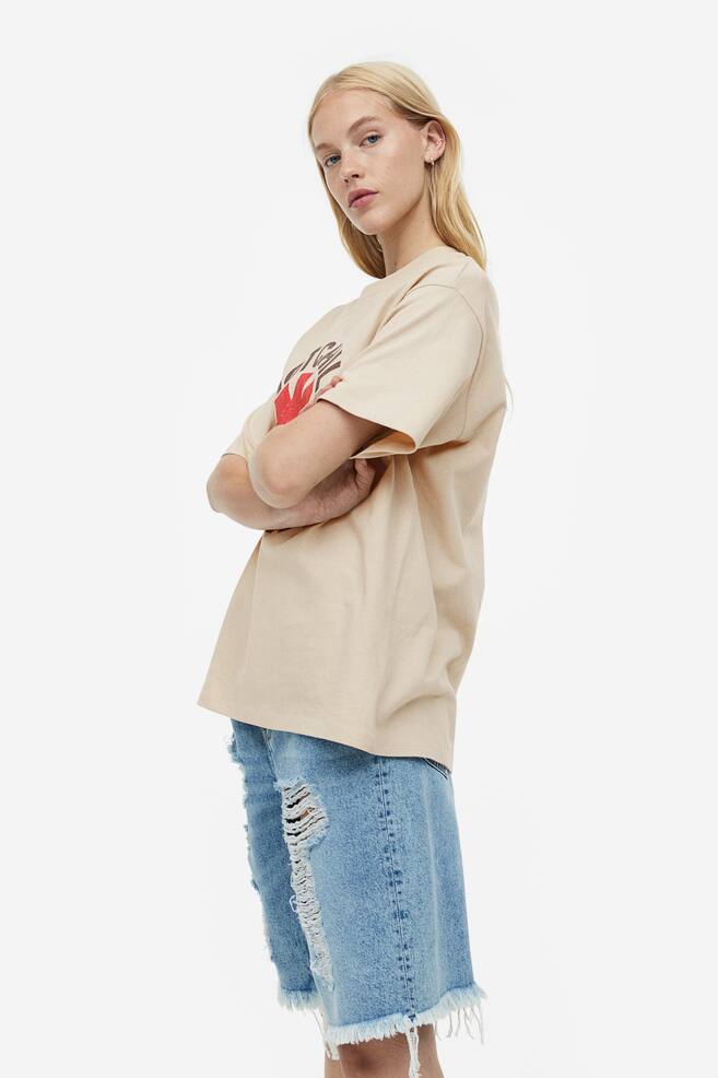 Oversized T-shirt med tryk - Beige/Red Hot Chili Peppers - 5