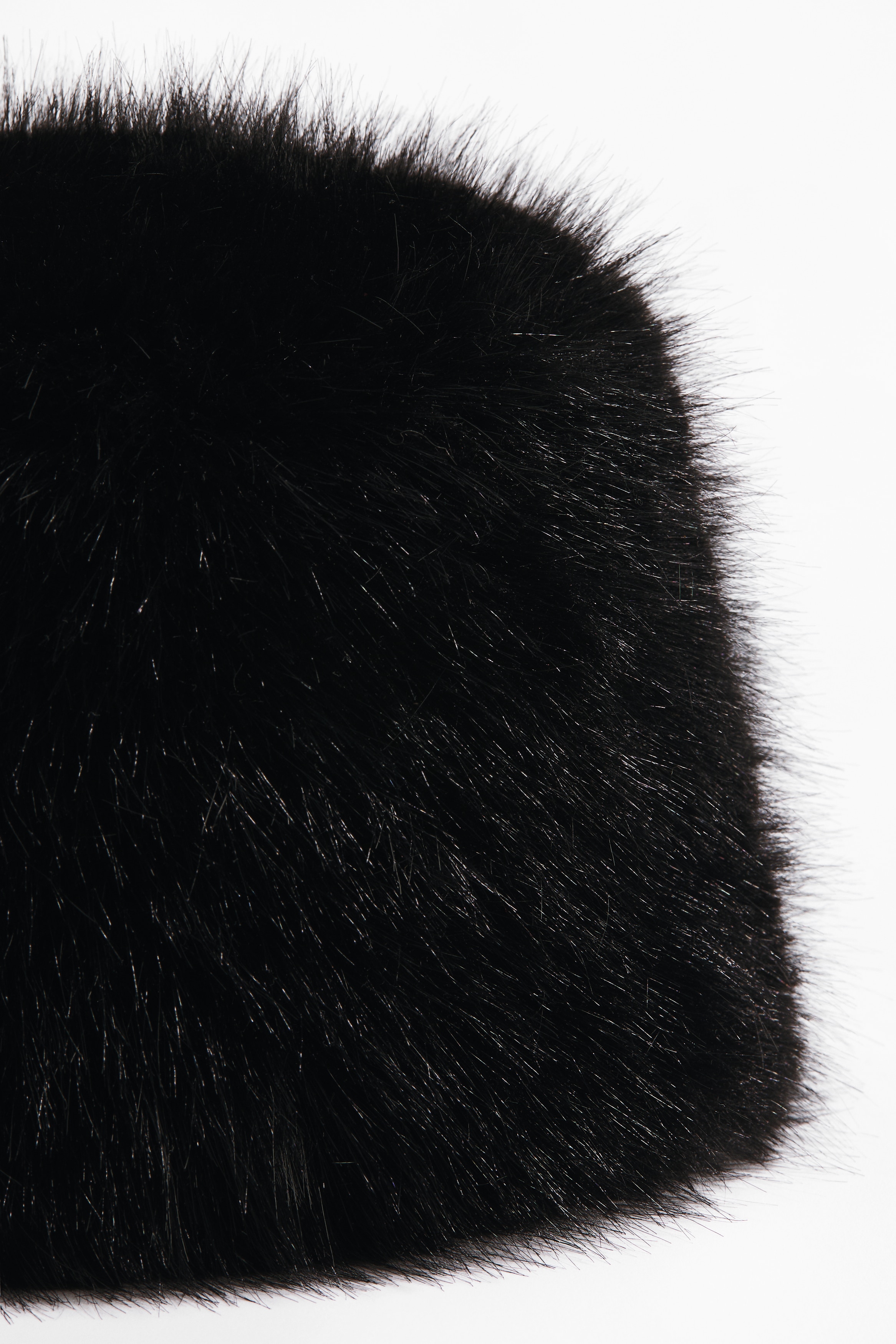 Women's Black Fluffy Hat | H&M US