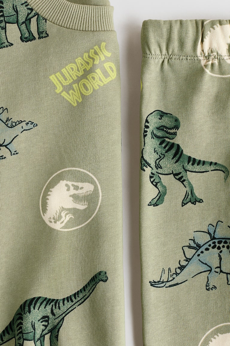 Conjunto estampado de piezas en tejido sudadera Verde caqui