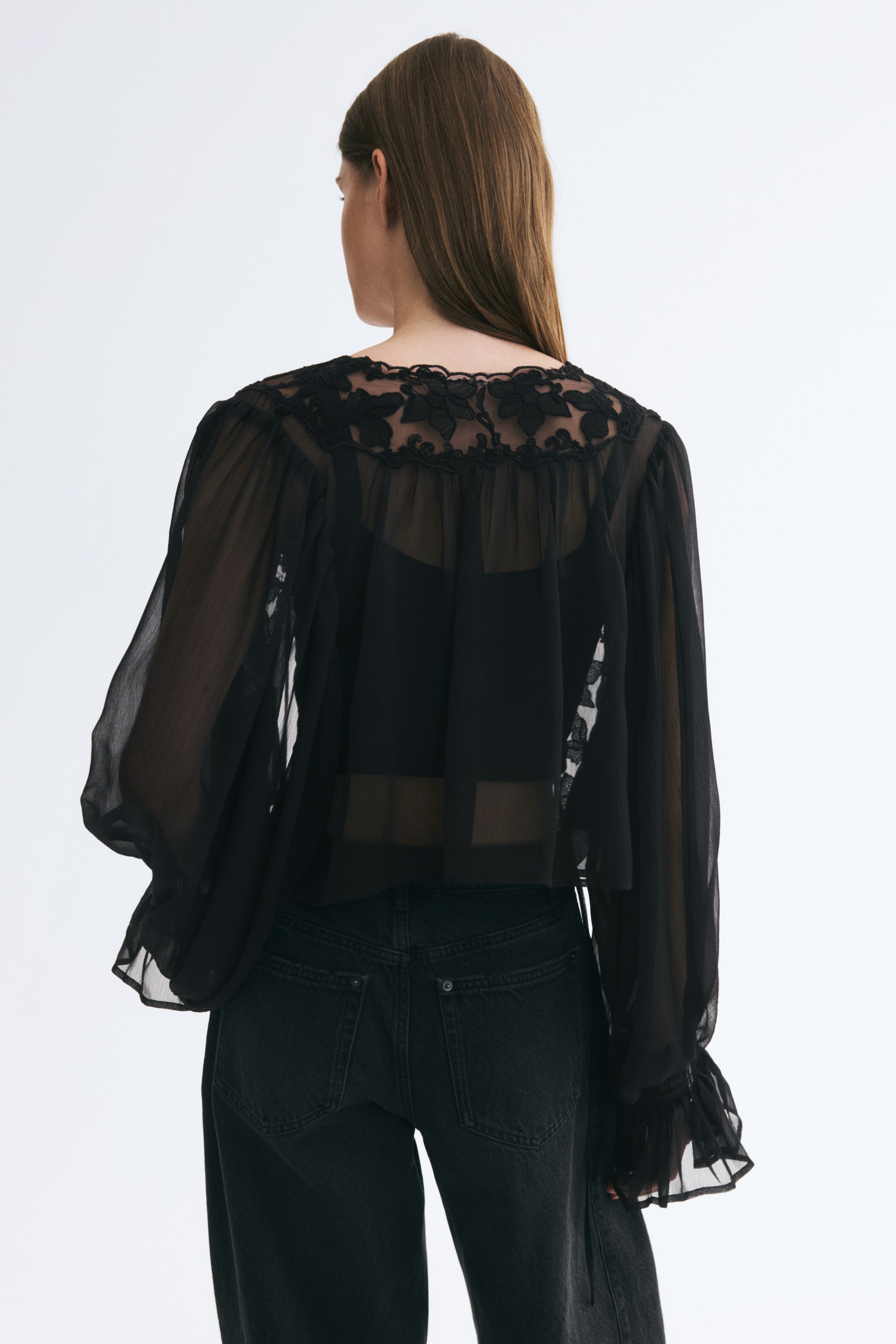 Lace-Trimmed Balloon-Sleeved Blouse