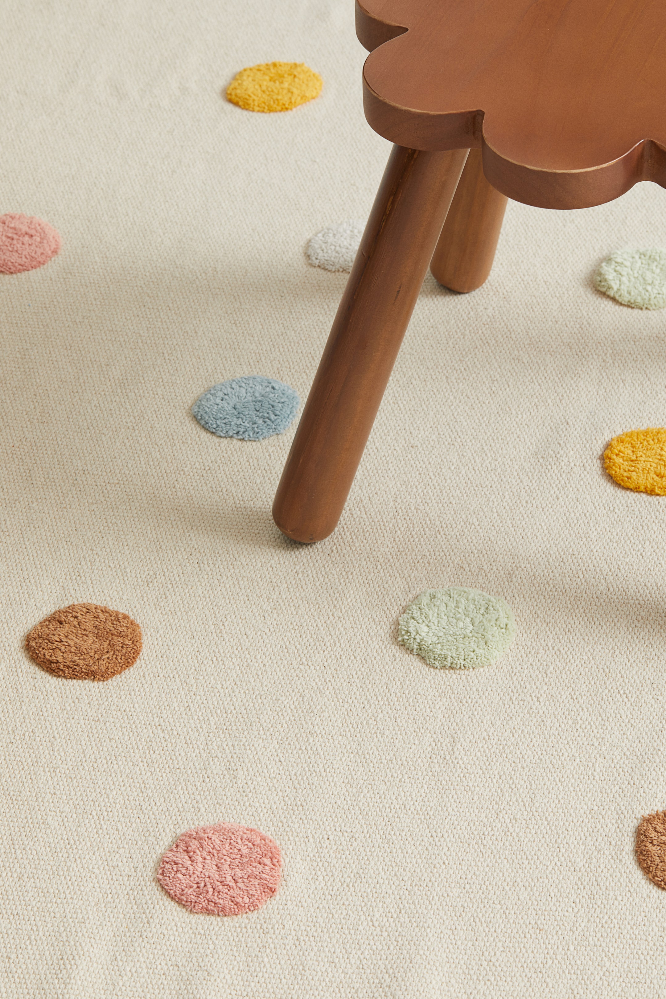 Cotton Rug with Tufted Dots