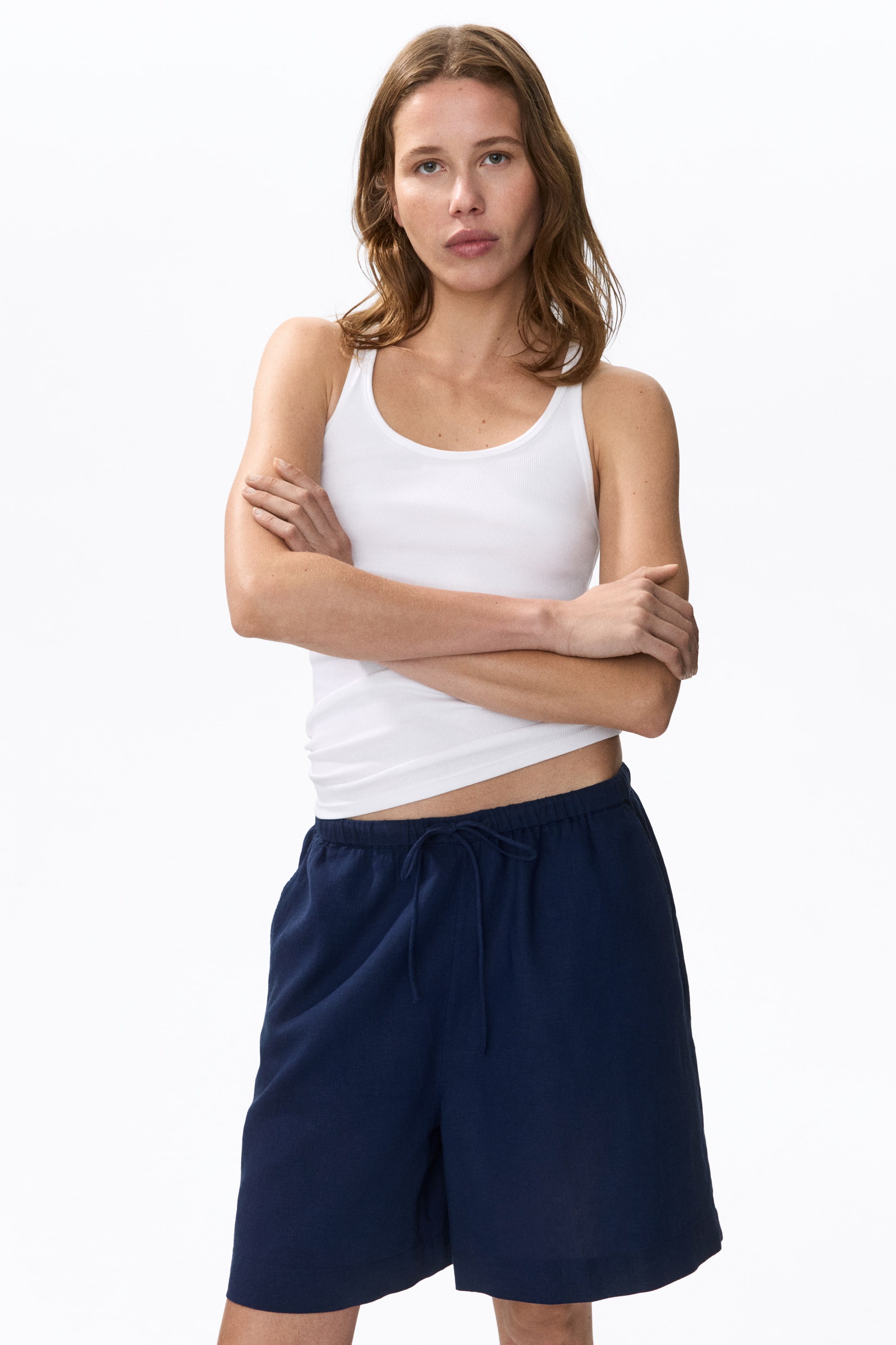 Short à cordon en lin mélangé
