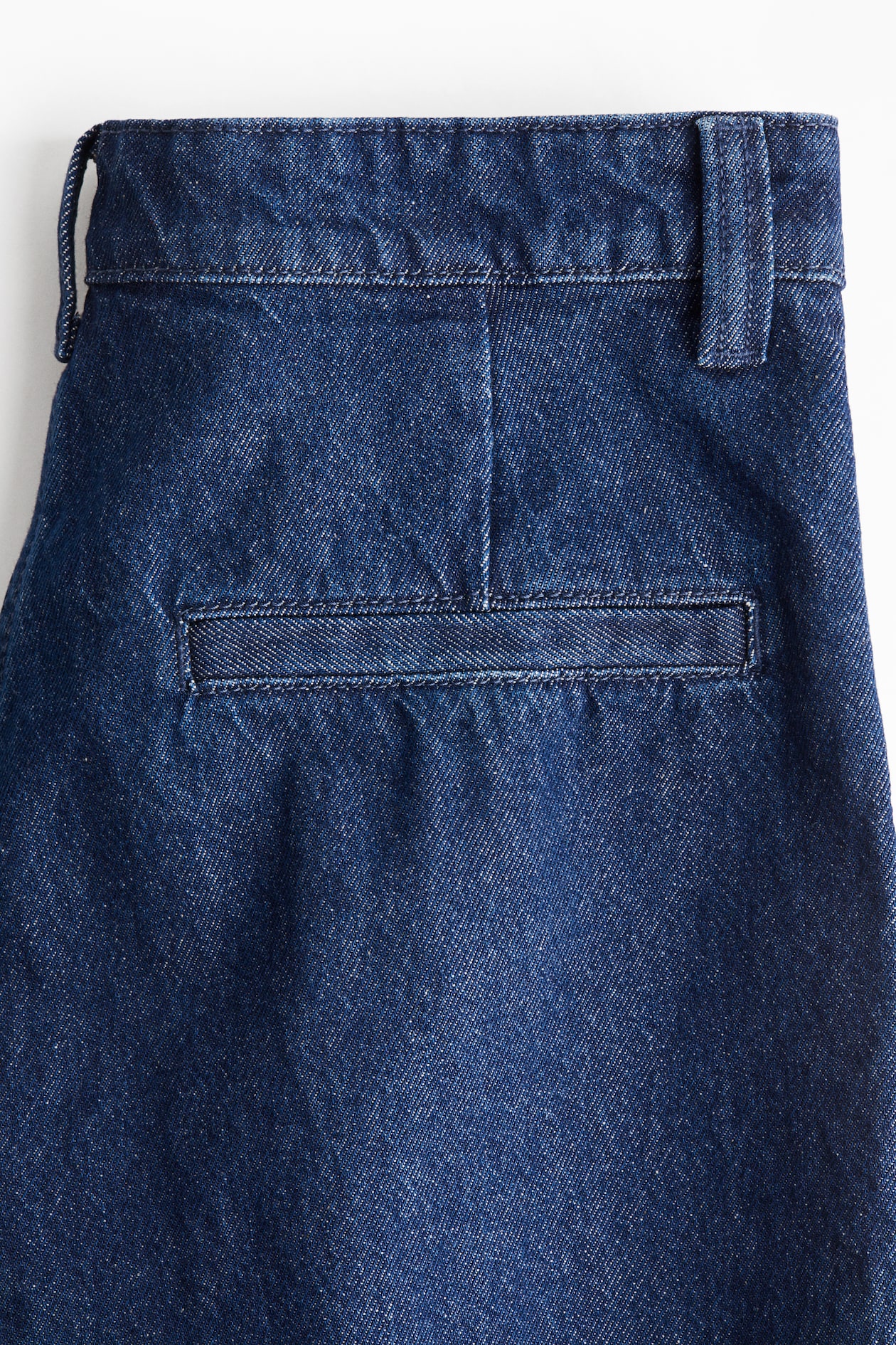 Pleated Denim Shorts - image 2