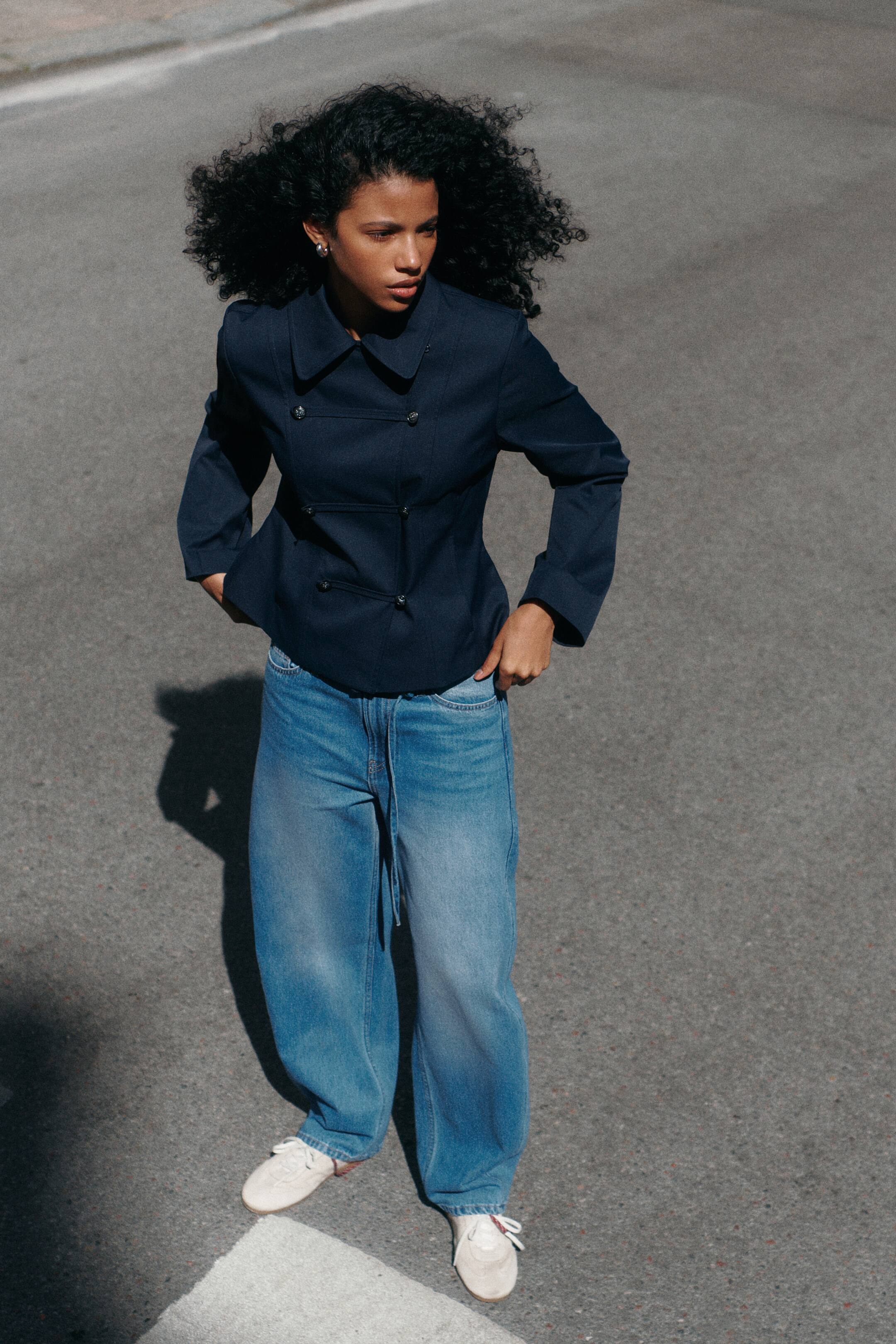 Zobacz większy obraz: Barrel High Waist Jeans - Niebieski denim - ONA | H&M PL 1