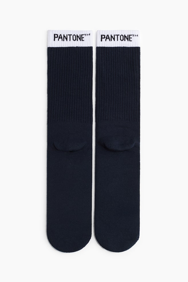 Chaussettes avec motif - Bleu marine/PANTONE/Noir/Coca-Cola/Noir/Keith Haring/Blanc/Keith Haring/Noir/Keith Haring - 1