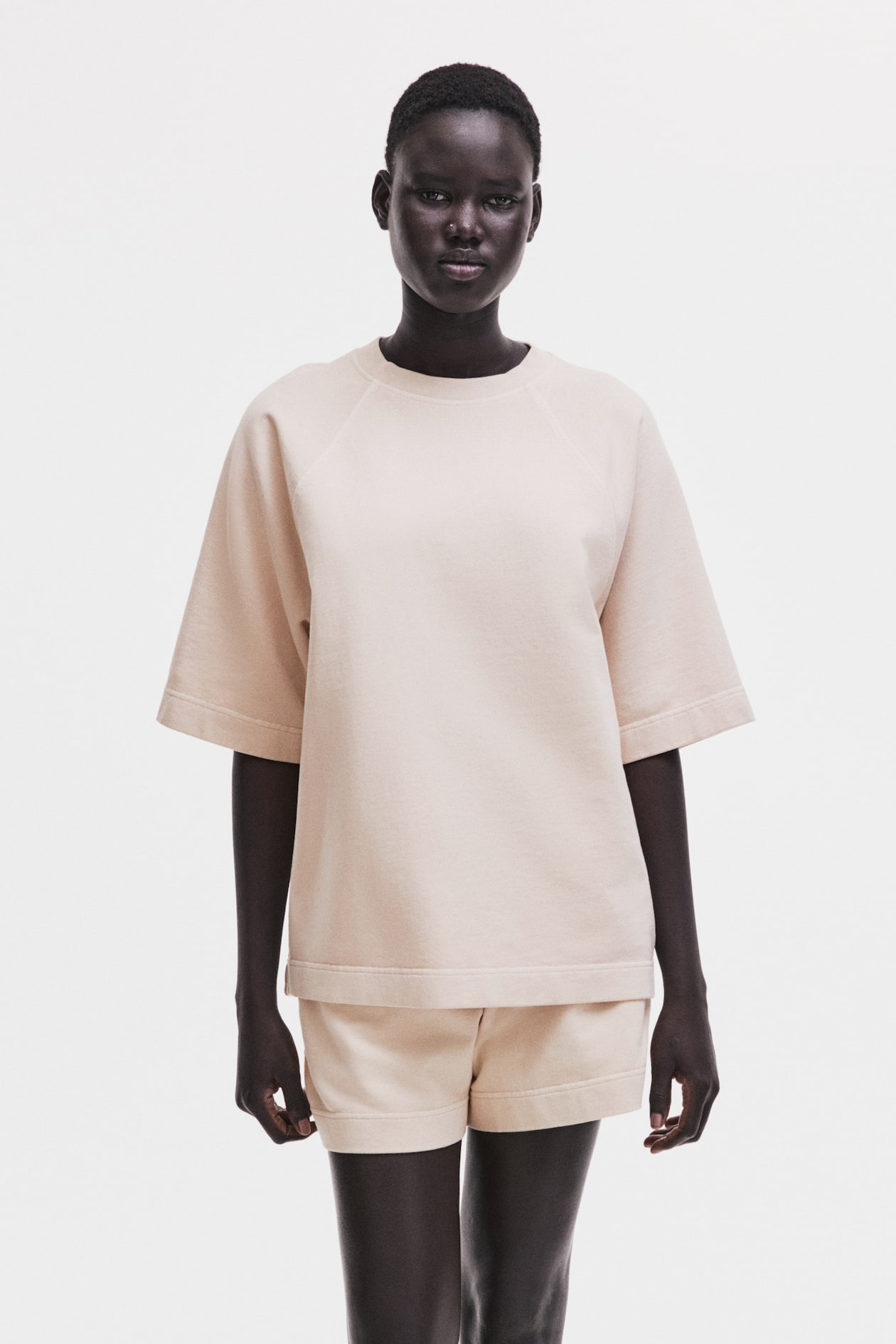 Short-Sleeved Sweatshirt - image 2