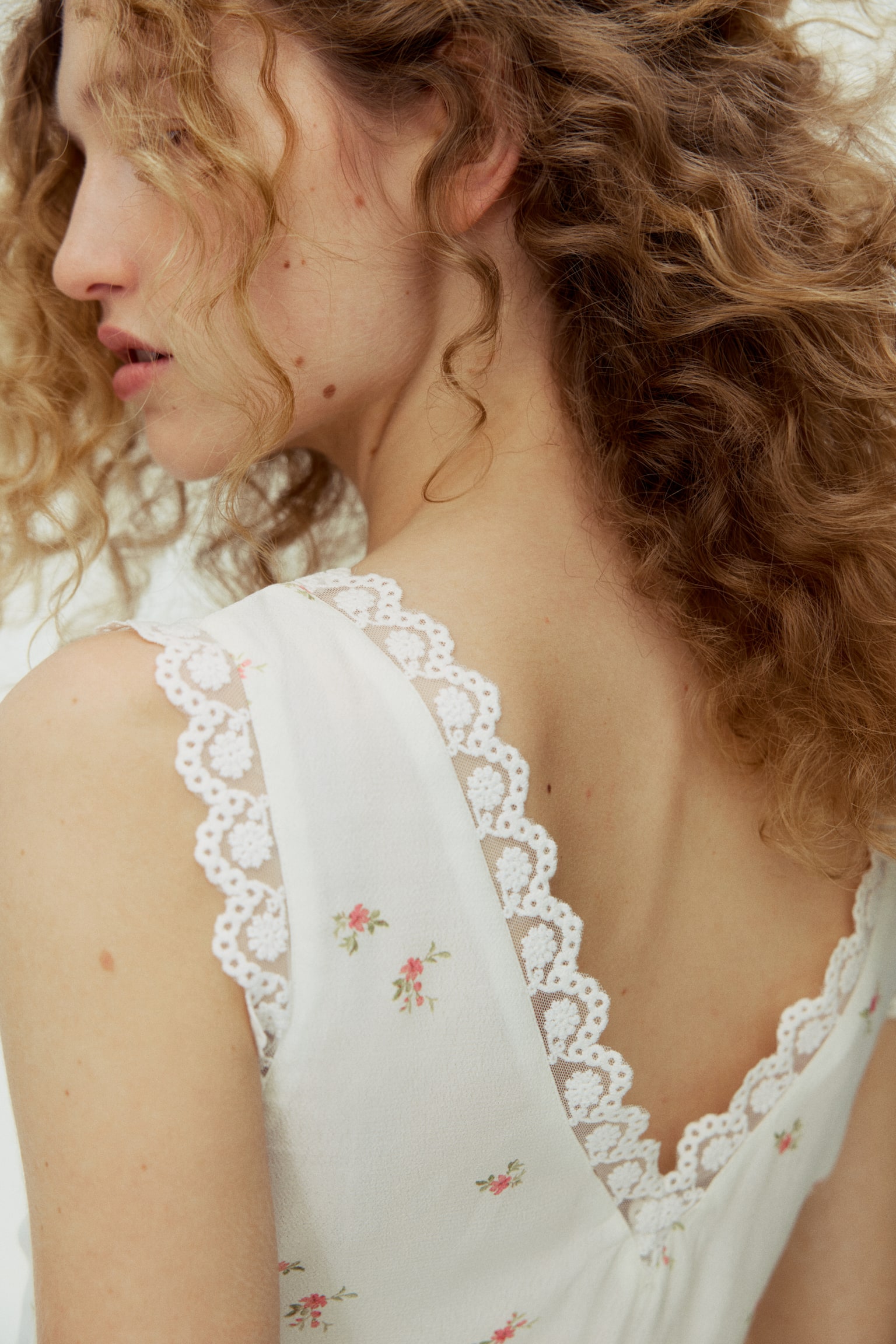 Sleeveless viscose top - White/Floral - 4