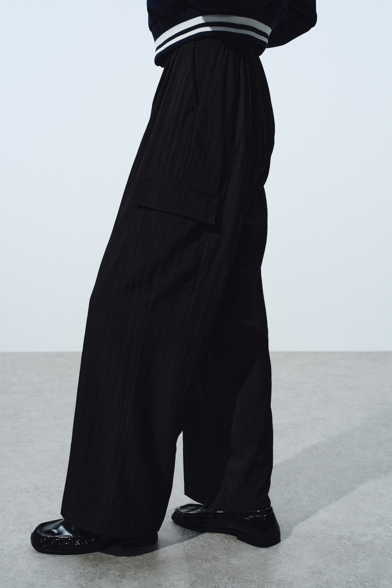 Wide-Leg Cargo Pants - image 2