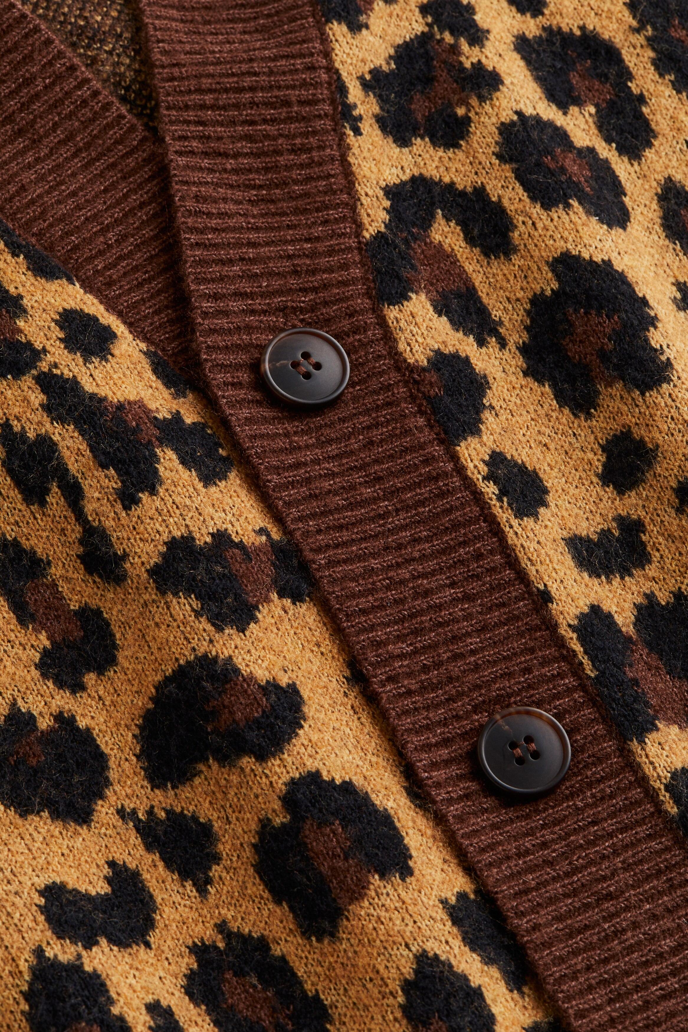 Oversized Fit Jacquard-knit Cardigan - Beige/leopard print - Men 