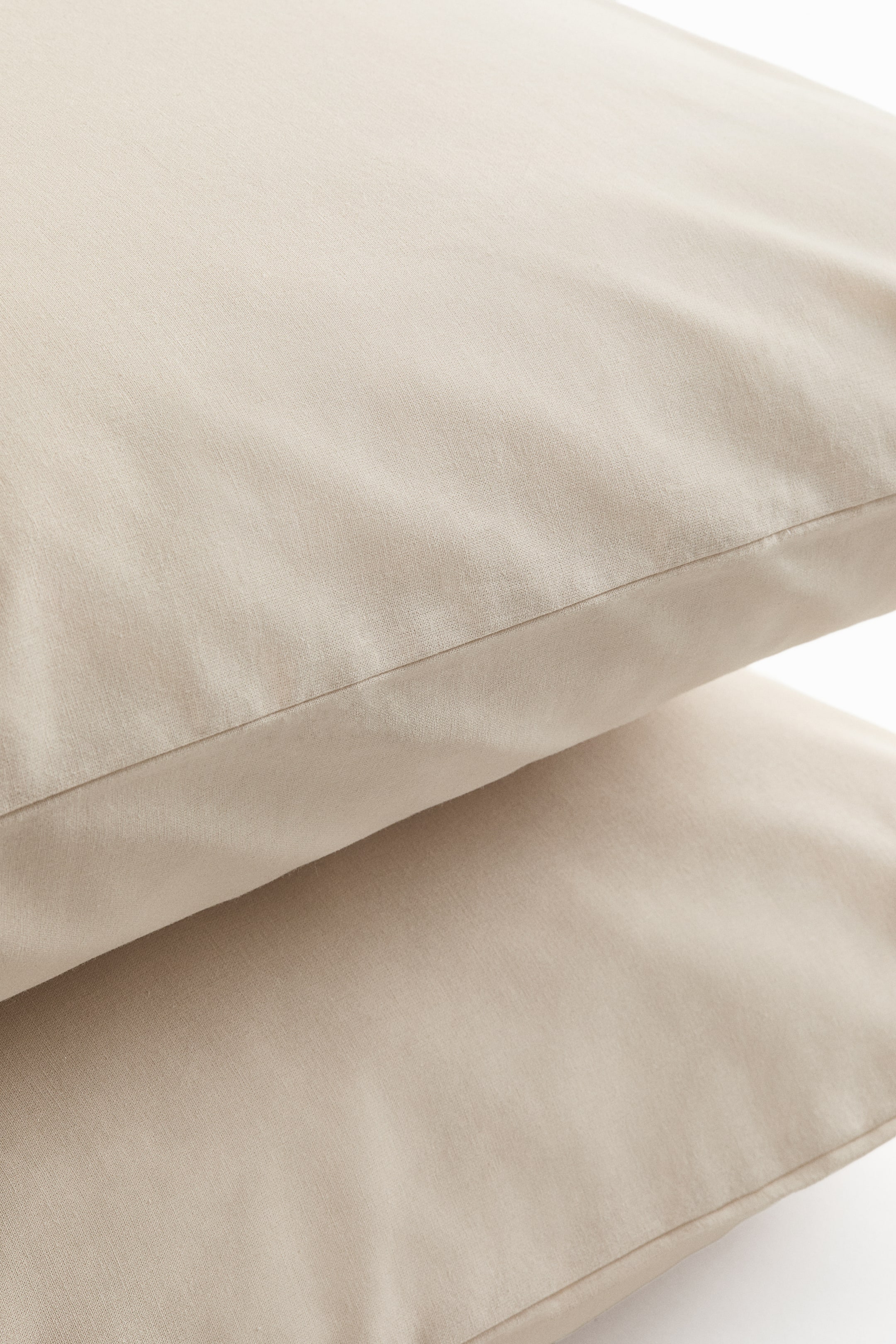 2-Pack Cotton Pillowcases