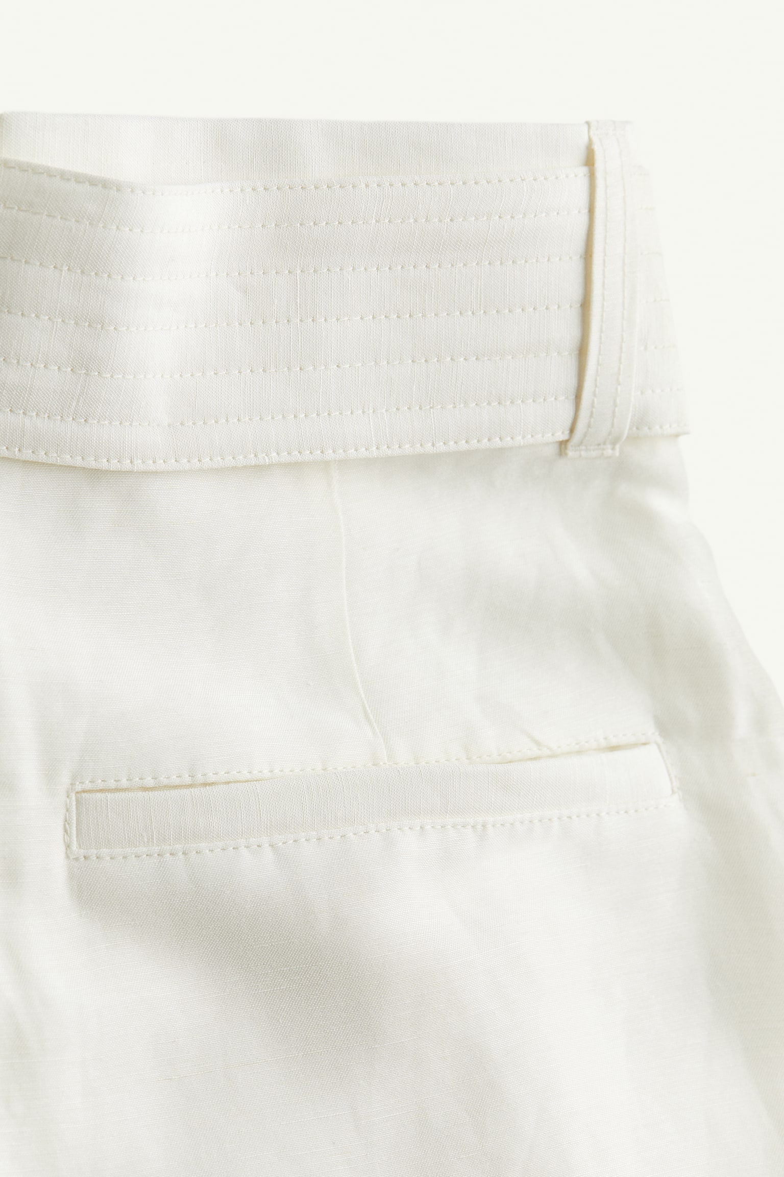 Linen Blend Belted Shorts - White - 4