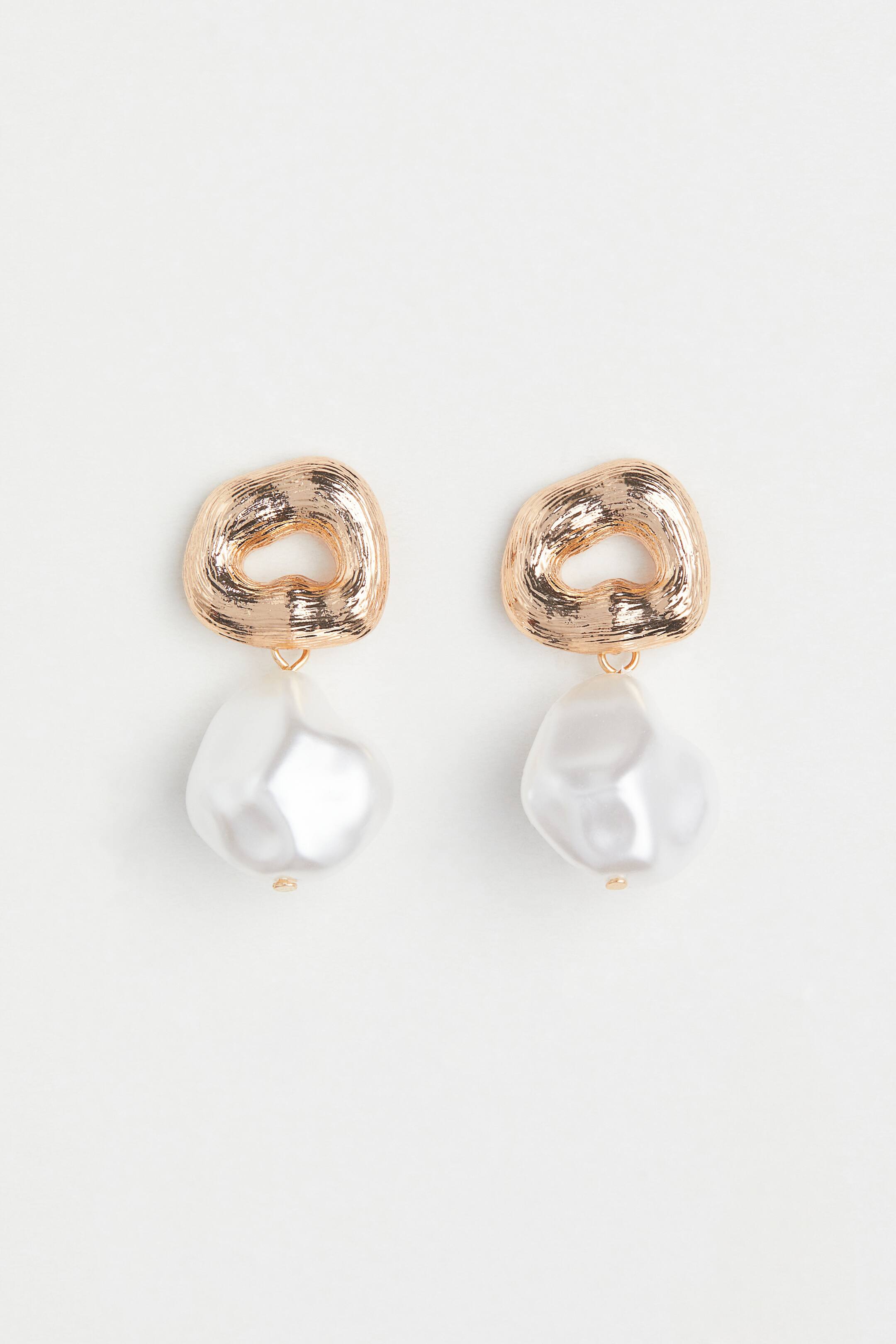 View larger image: Earrings - Gold-coloured - Ladies | H&M 1