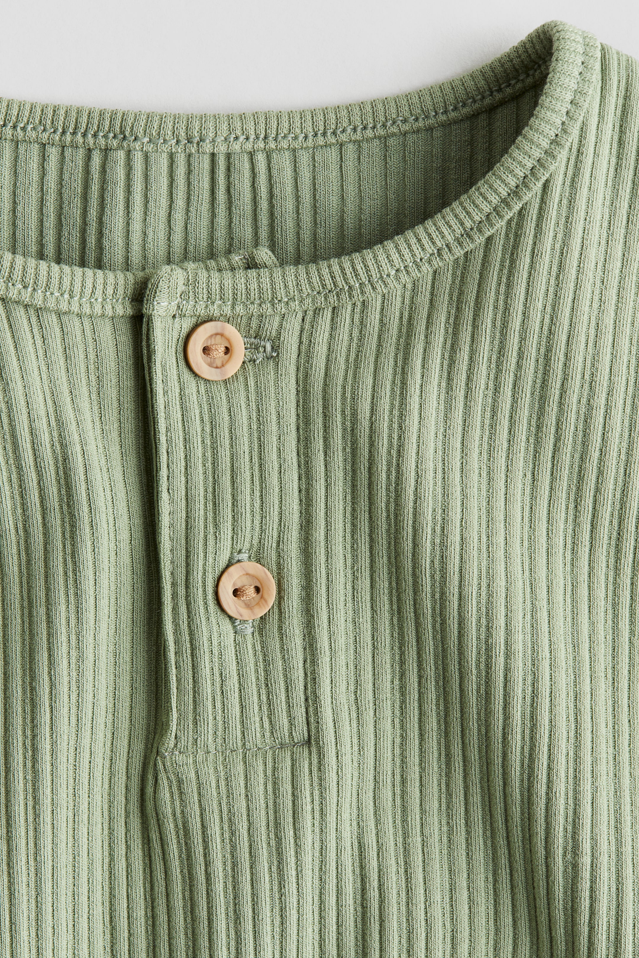 Ribbed Henley Shirt