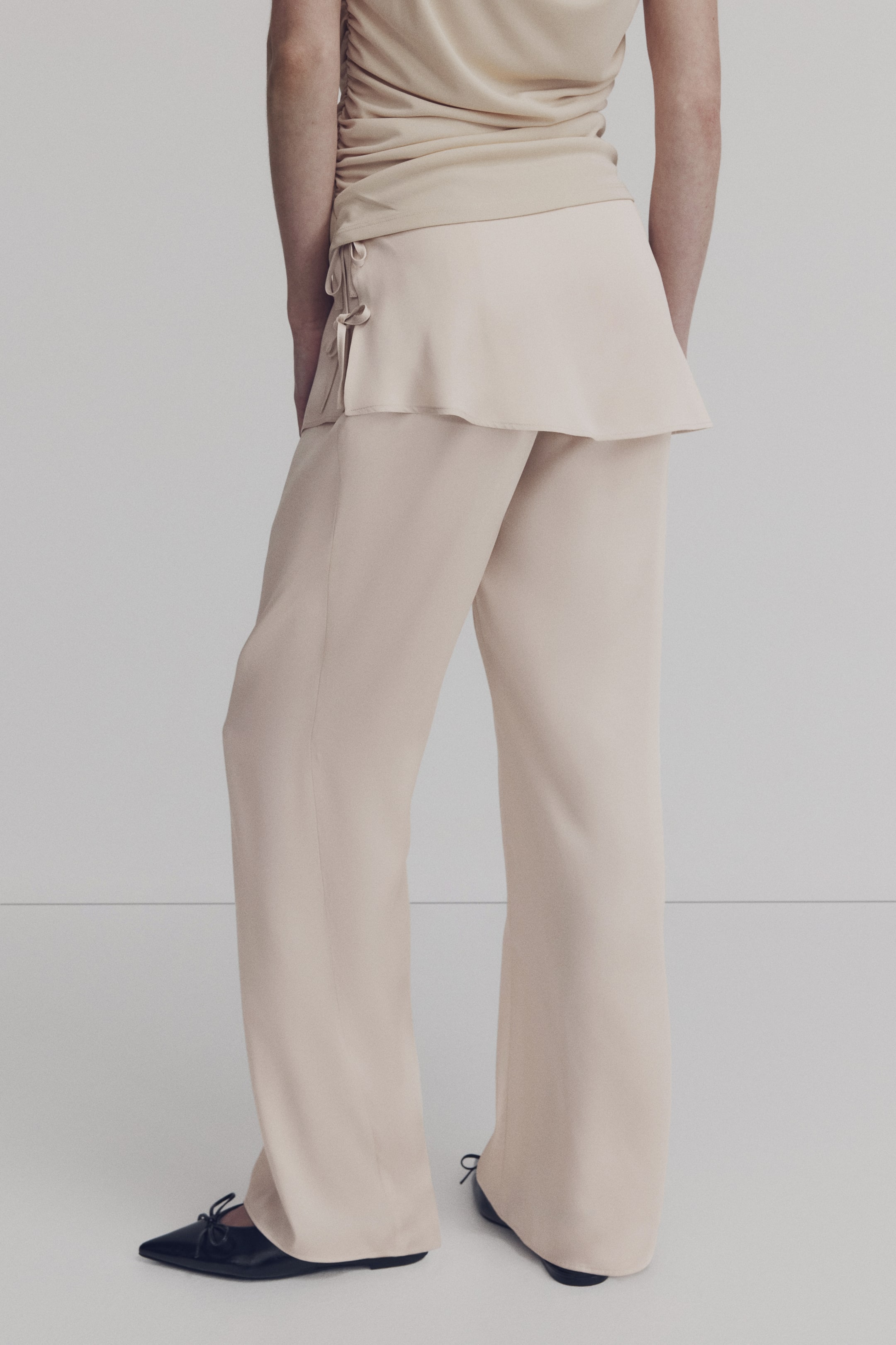 Agrandir l'image: Pantalon en satin avec jupe superposée - Beige clair - FEMME | H&M CH 3