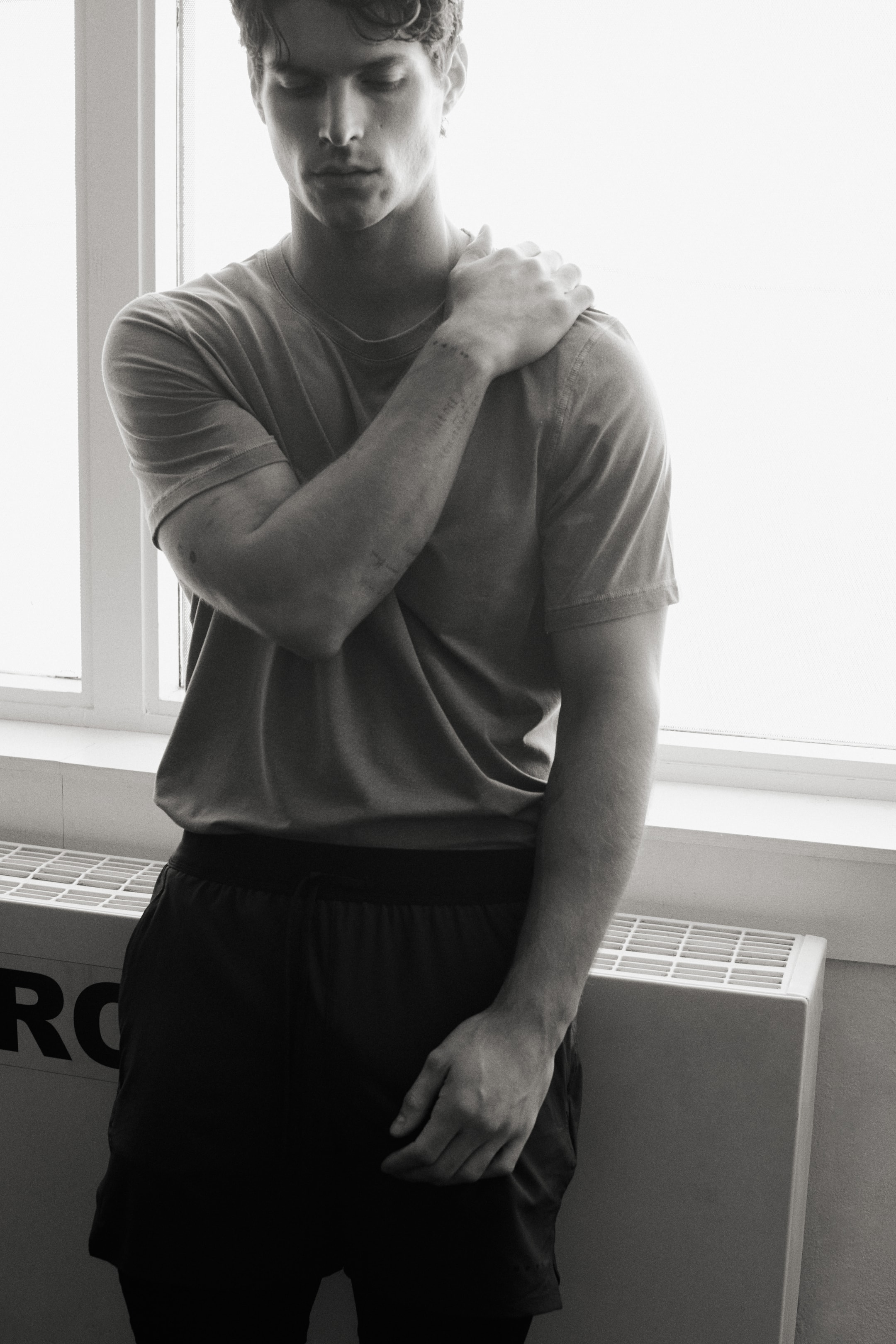 Ampliar la imagen: Sports T-shirt with DryMove™ - Rosa tenue - Men | H&M MX 2