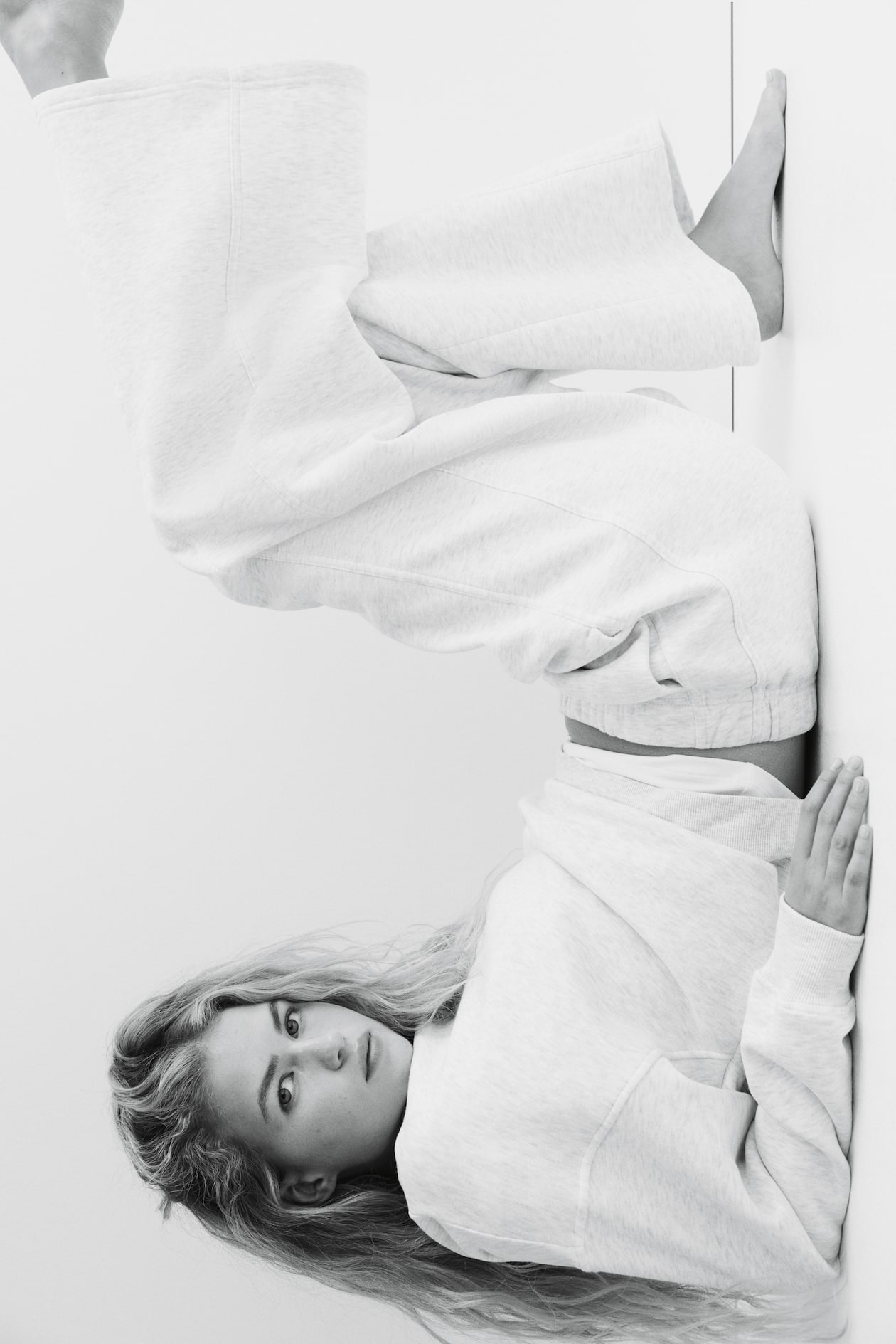2-Piece Sweatshirt and Joggers Set - image 3