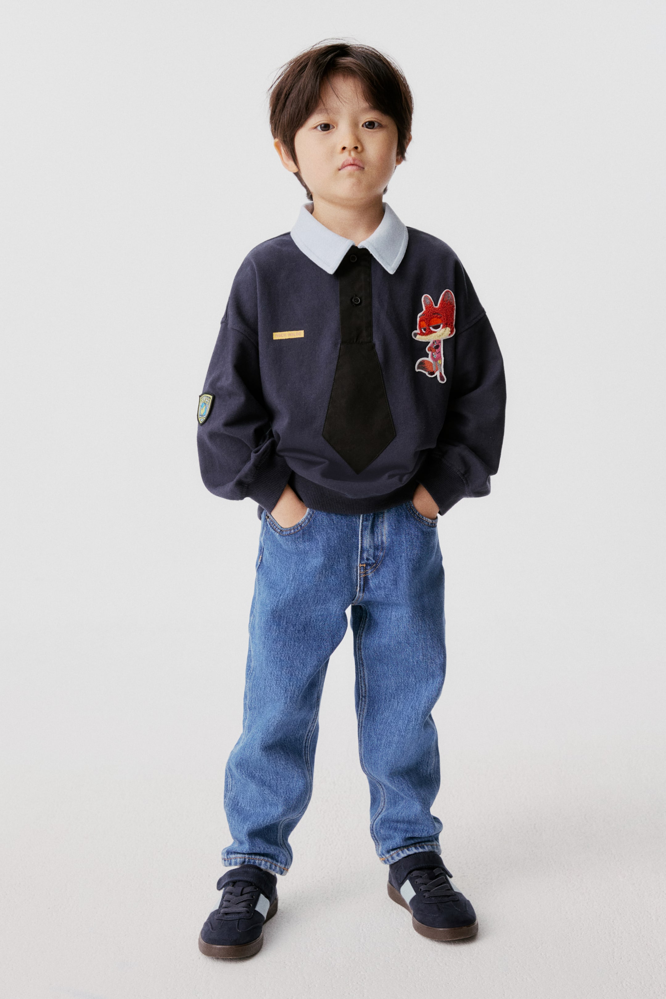 拡大画像を表示: ネクタイディテールラガーシャツ - ネイビーブルー/ズートピア - Kids | H&M JP 1