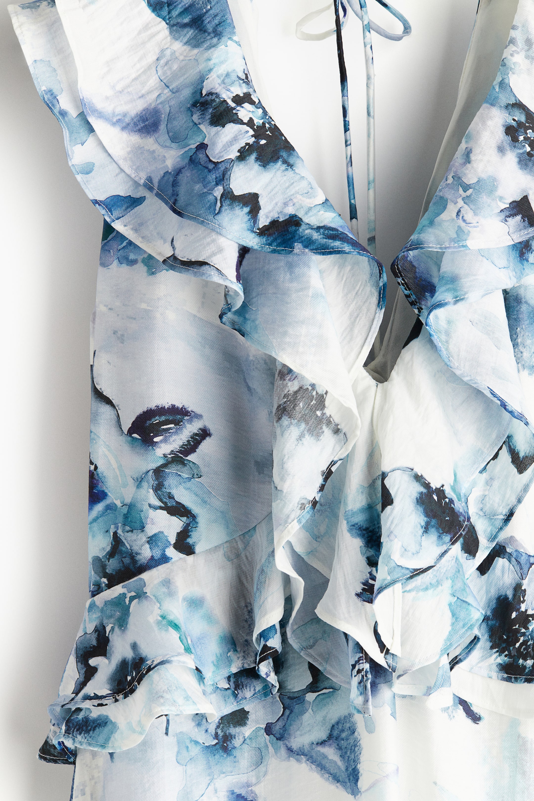 Flounce-trimmed dress - White/Blue floral - Ladies | H&M GB