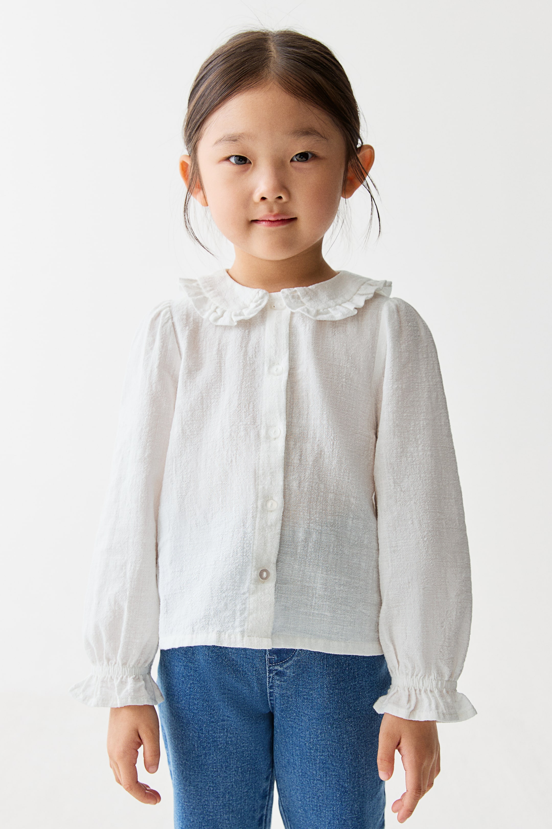 Xem ảnh lớn hơn: Áo kiểu bằng muslin có cổ - Màu trắng - Kids | H&M VN 1