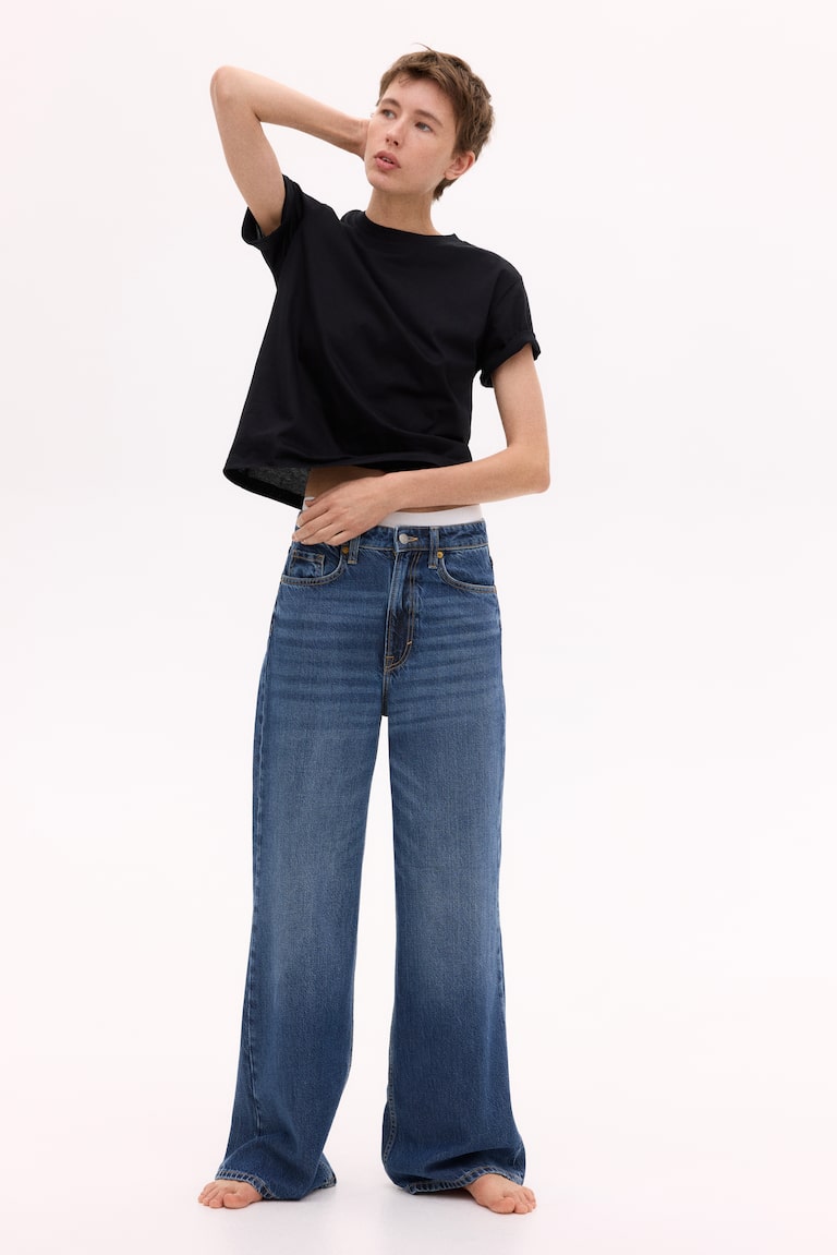 T-shirt en coton - Noir - FEMME | H&M FR