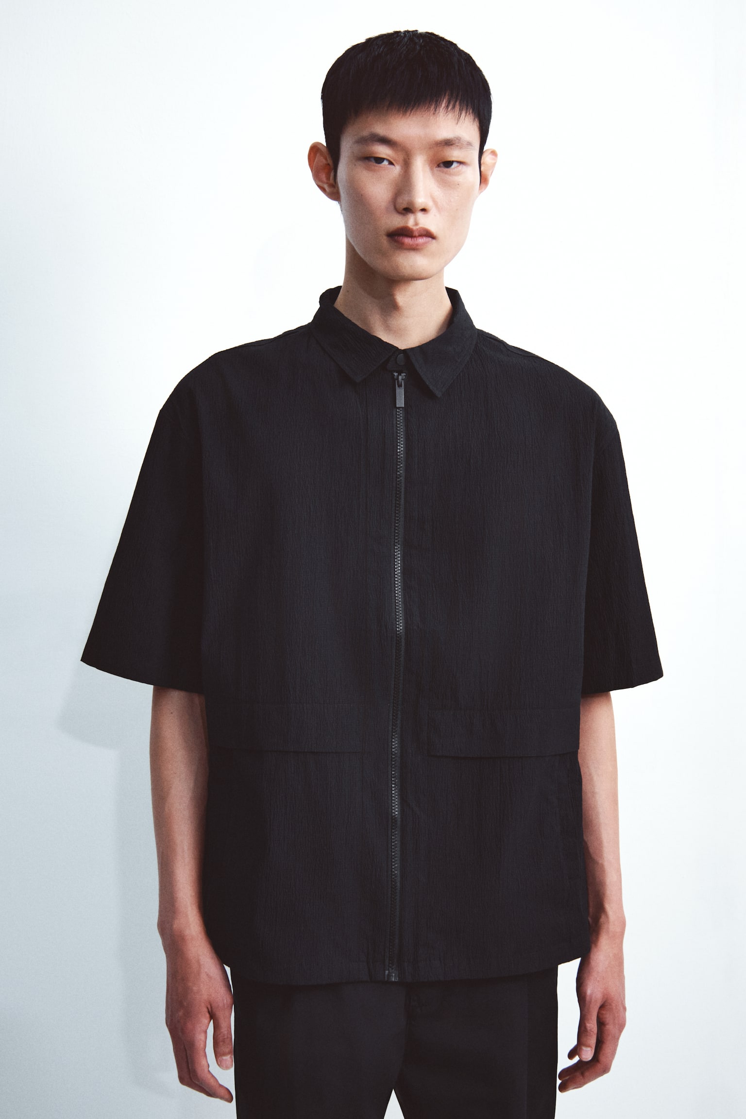 Short-Sleeved Jacket - Black/Beige/Light khaki green - 2