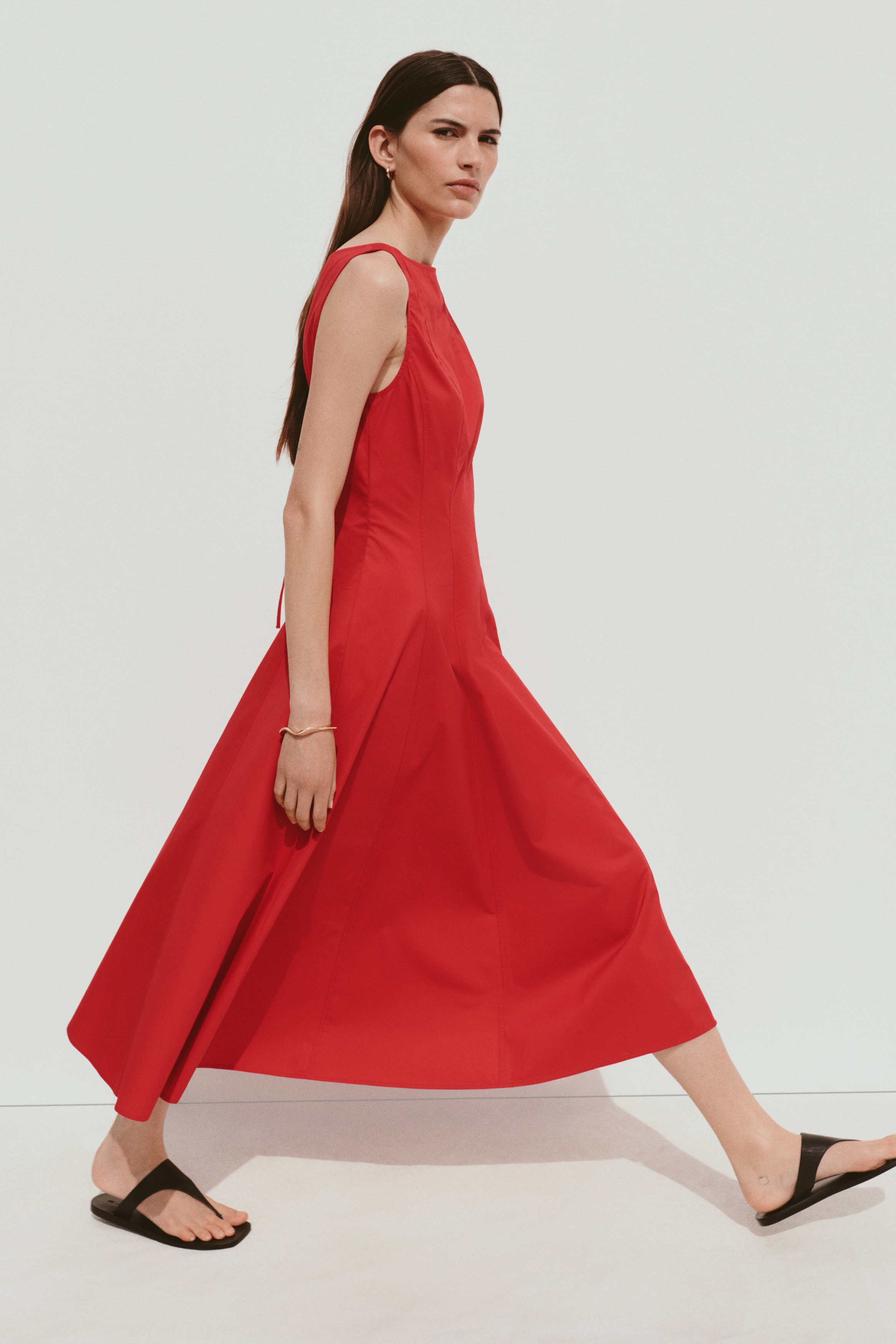 long red graduation dresses Elegant Dark Strapless Satin Prom with Side High Slit – abcprom Waist Line Midi Dress Womens Black Size:EU 42 / US 9 related:damske-vest-top-clear-sequin-maroon
