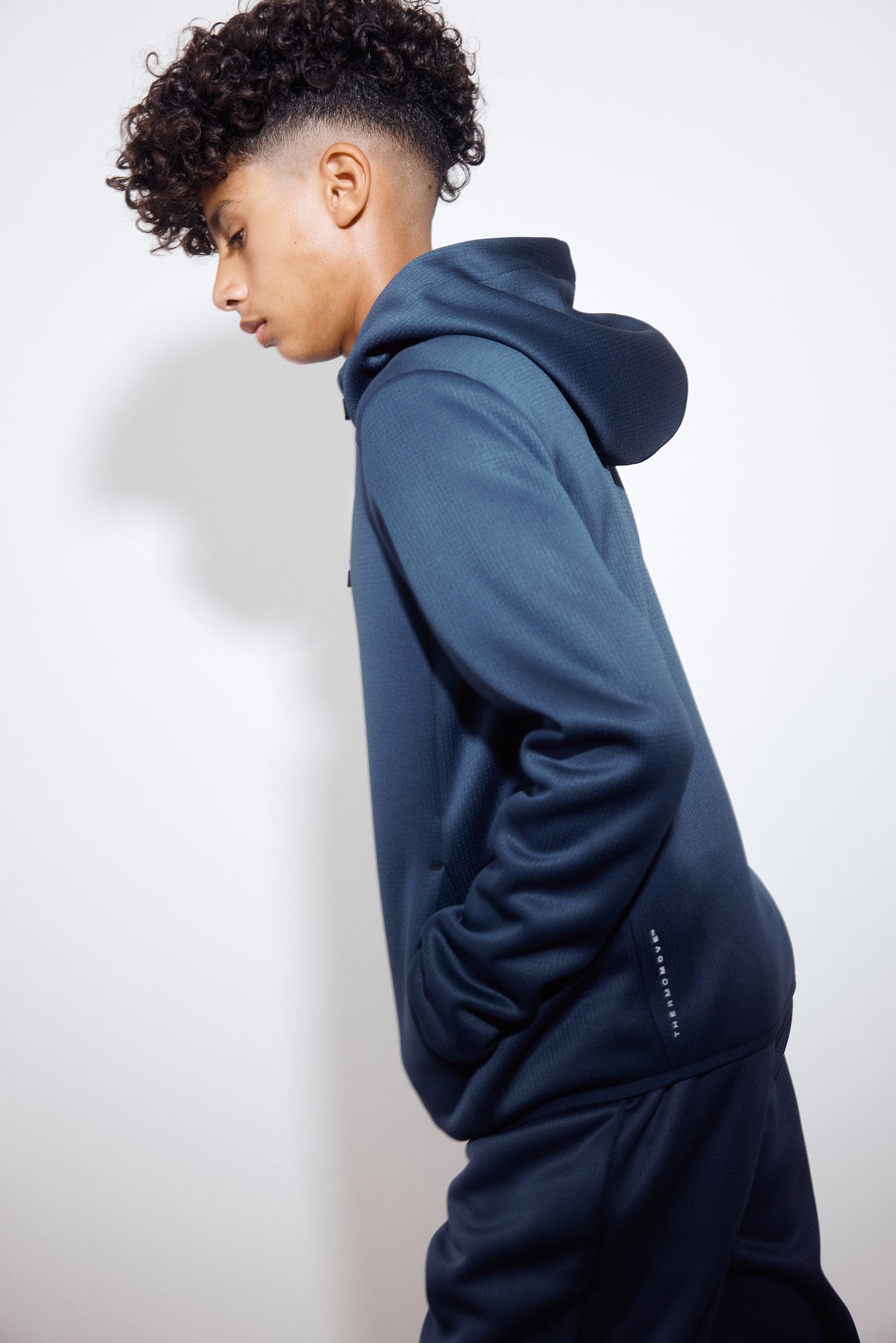 Детская куртка H&M Move Warm Activewear Hooded Jacket with ThermoMove™, цвет: Пыльный синий — фото 5