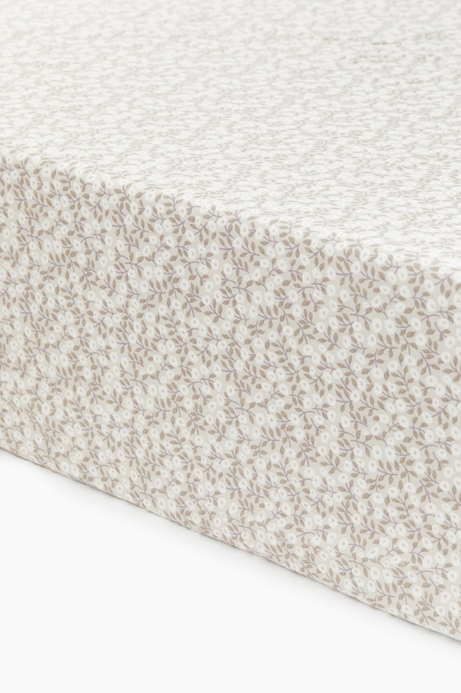 Fitted Crib Sheet - Beige/floral/Light blue/planes/White/puppies - 1