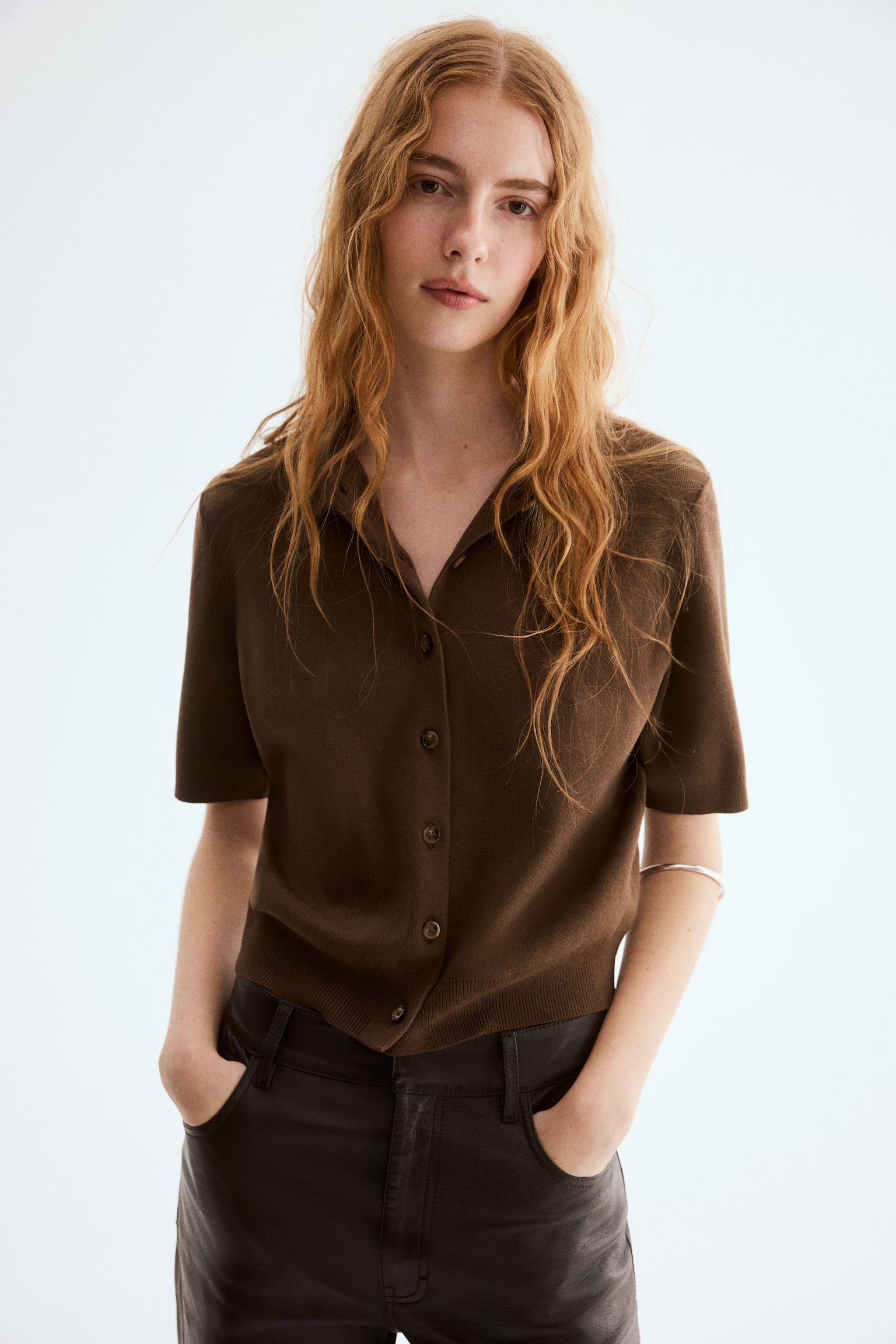 Collared cardigan - Dark brown/Bright blue/Cream/Cream/Burgundy/Black/Dark brown/Beige - 4