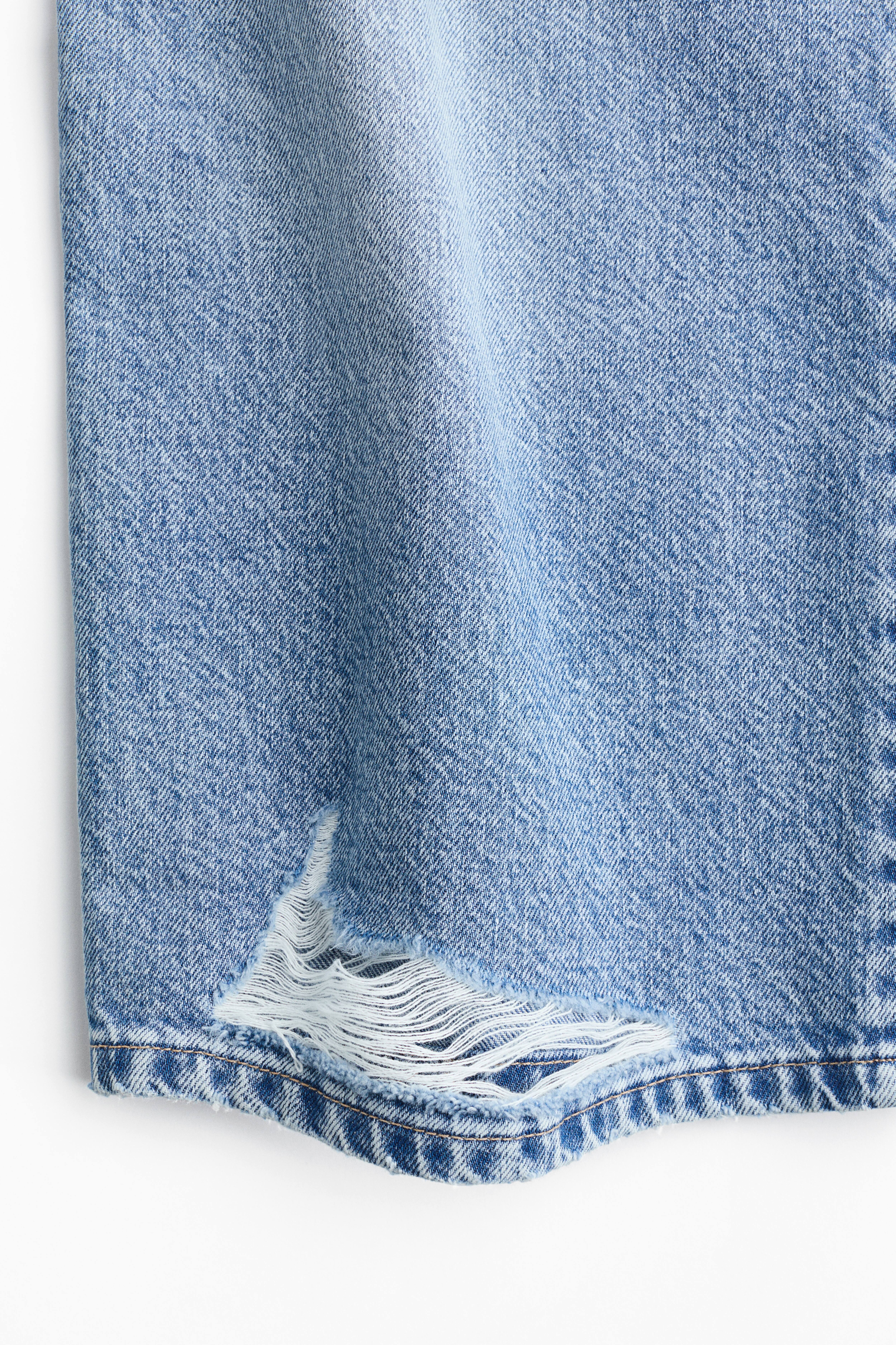Jean classique aux jambes larges