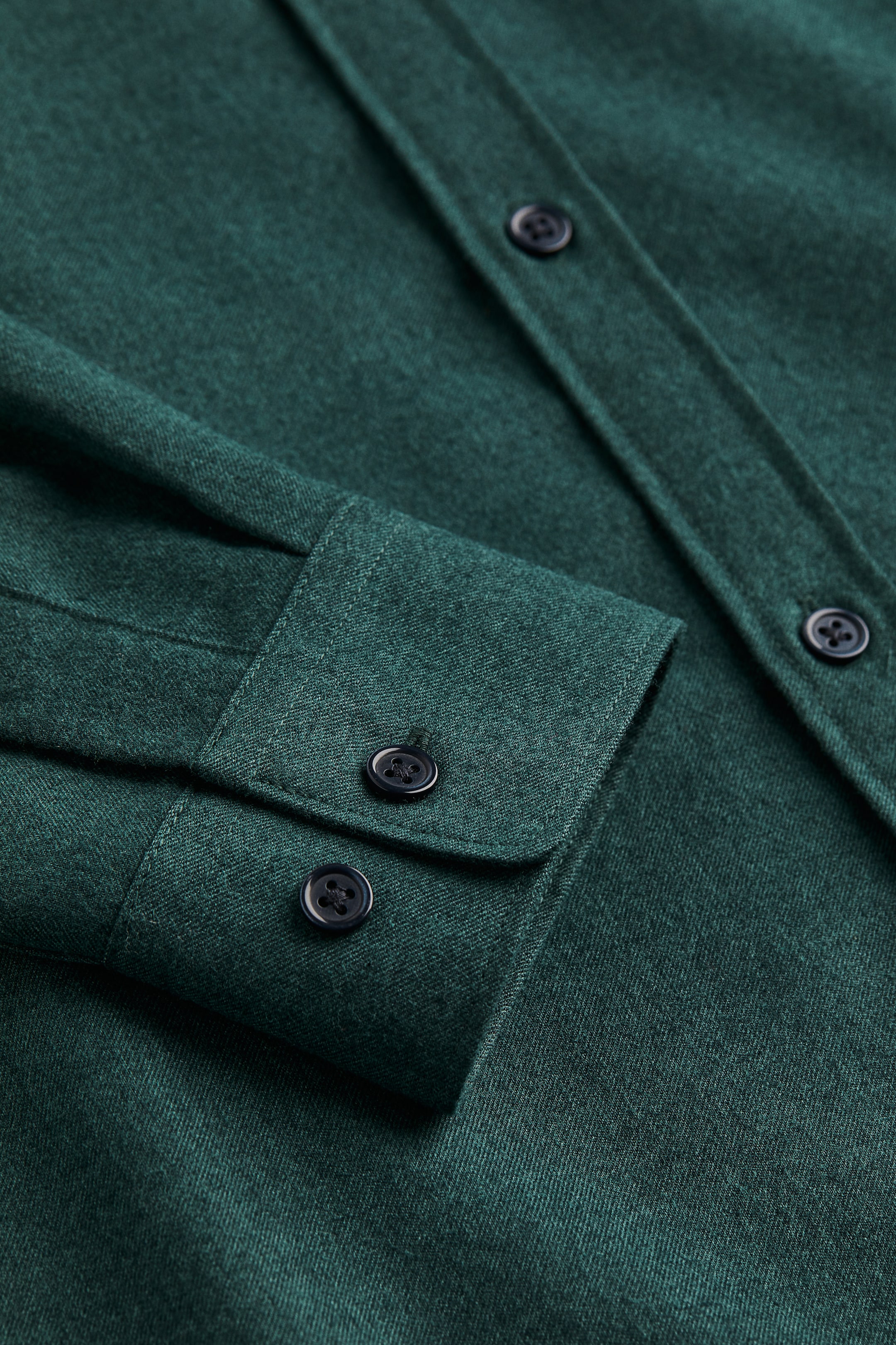 View larger image: Regular Fit Twill shirt - Forest green - Men | H&M IN 2